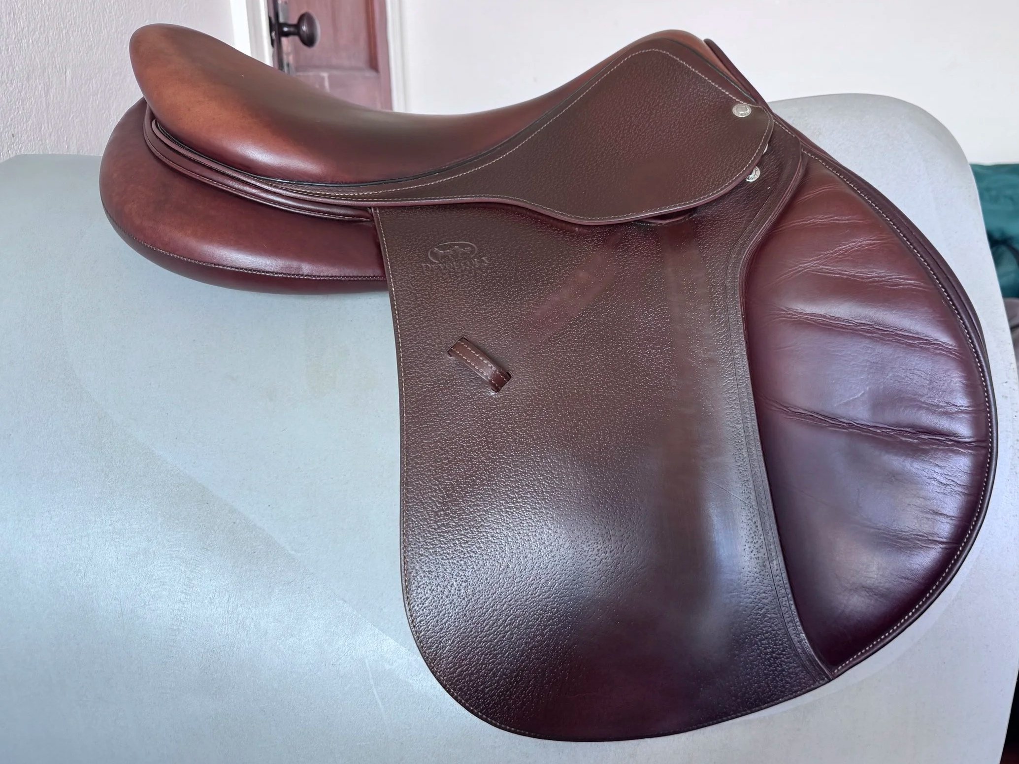 18.5" Devoucoux Biarritz O Saddle - 2020 - 3AR - Grain / Buffalo - Right View 3