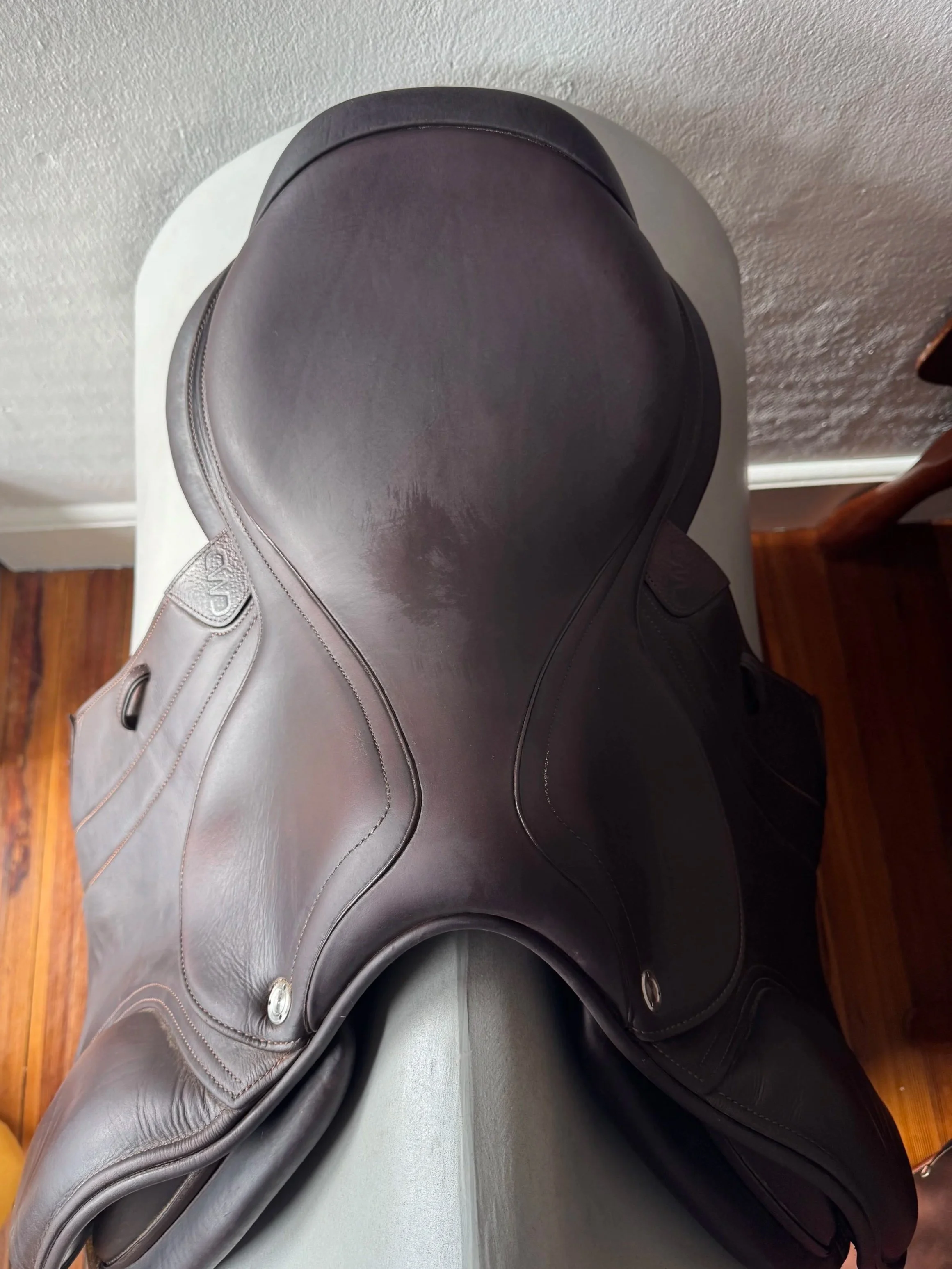 17.5" CWD SE38 Hunter Mademoiselle 2Gs Saddle - 4CH - 2021 - Full Buffalo - Serial