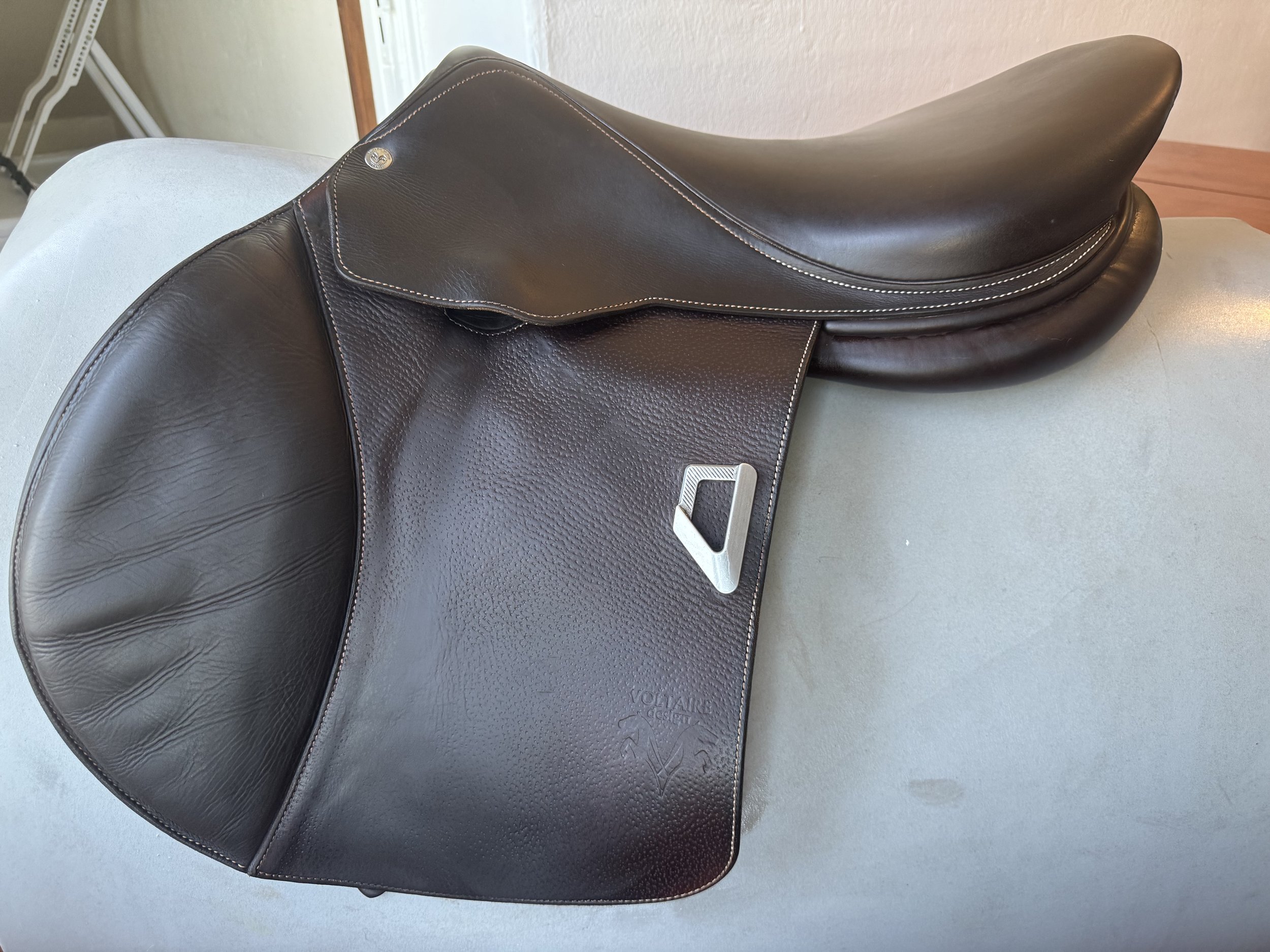 17.5" Voltaire Blue Infinite Saddle