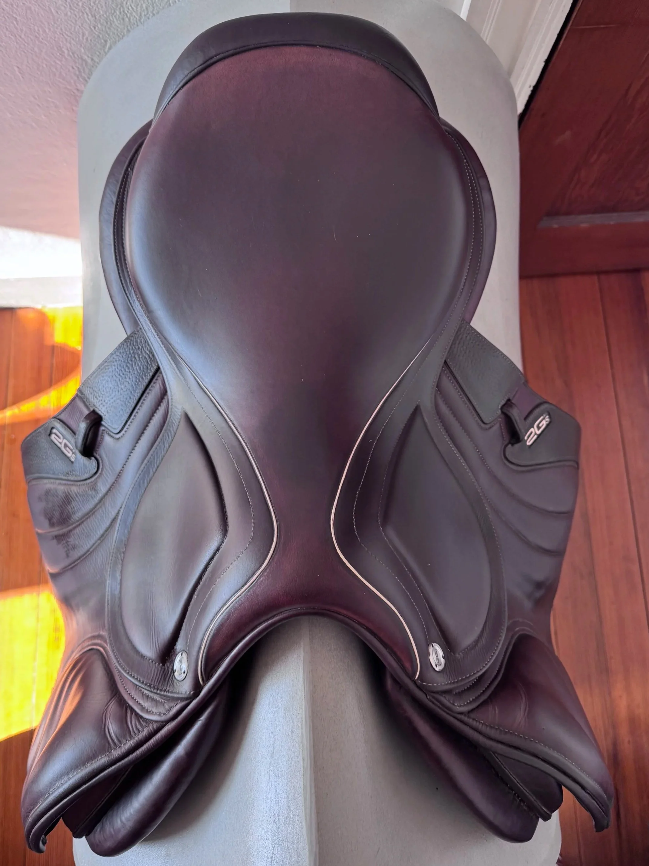 17.5" CWD SE31 Mademoiselle 2Gs Saddle - 2020 - 2C - Full Buffalo - Seat 1