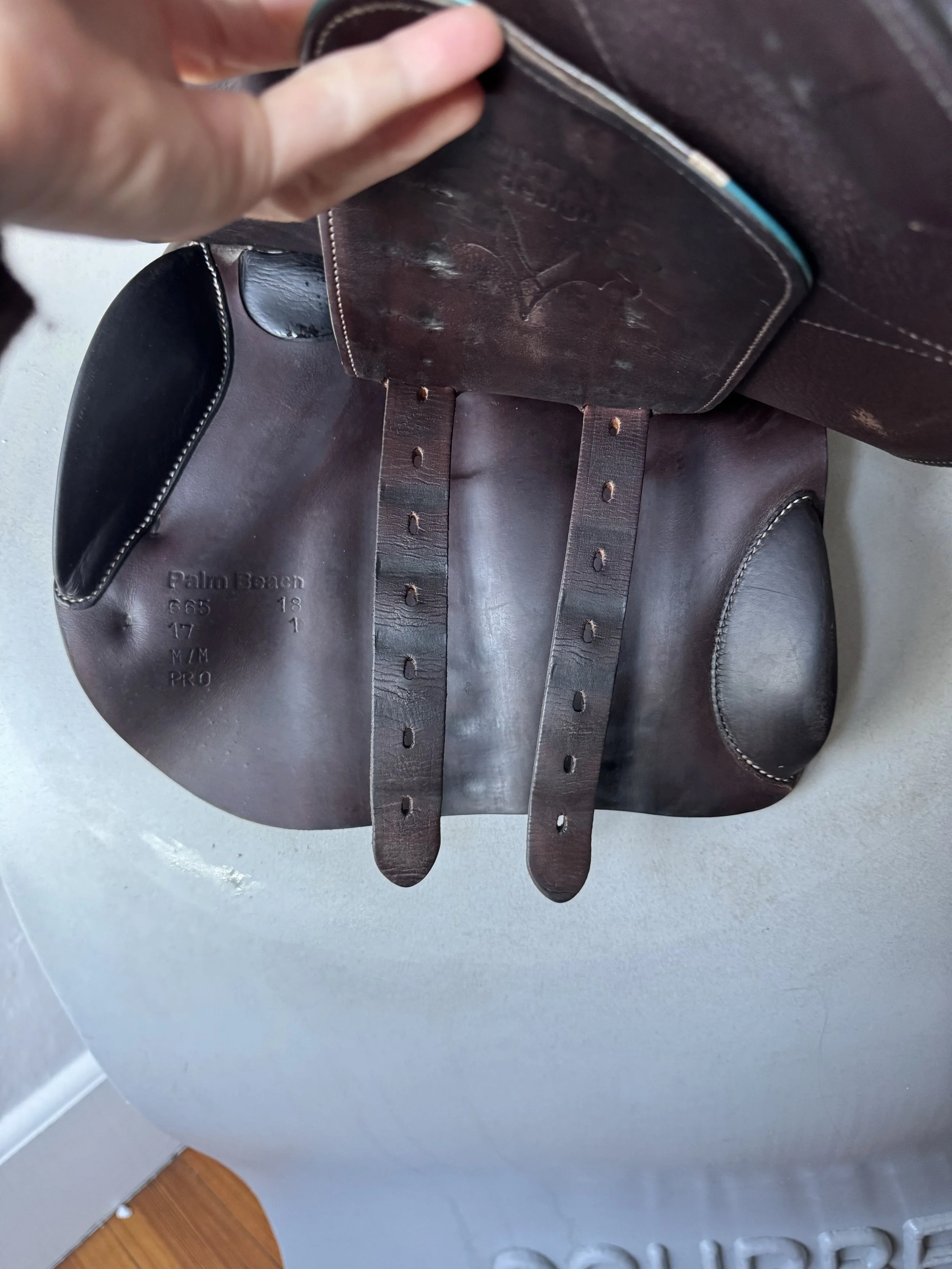 17" Voltaire Palm Beach Pro Saddle - 2019 - Full Buffalo - Left Billets