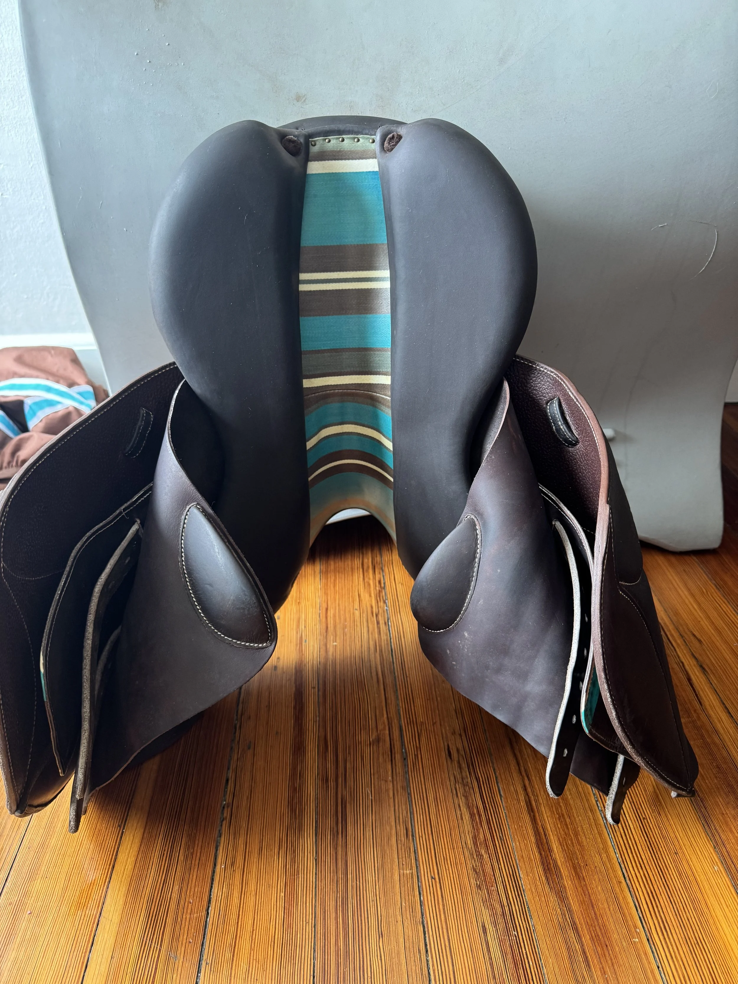 16.5" Voltaire Palm Beach Saddle 2A Full Buffalo - Tree 2