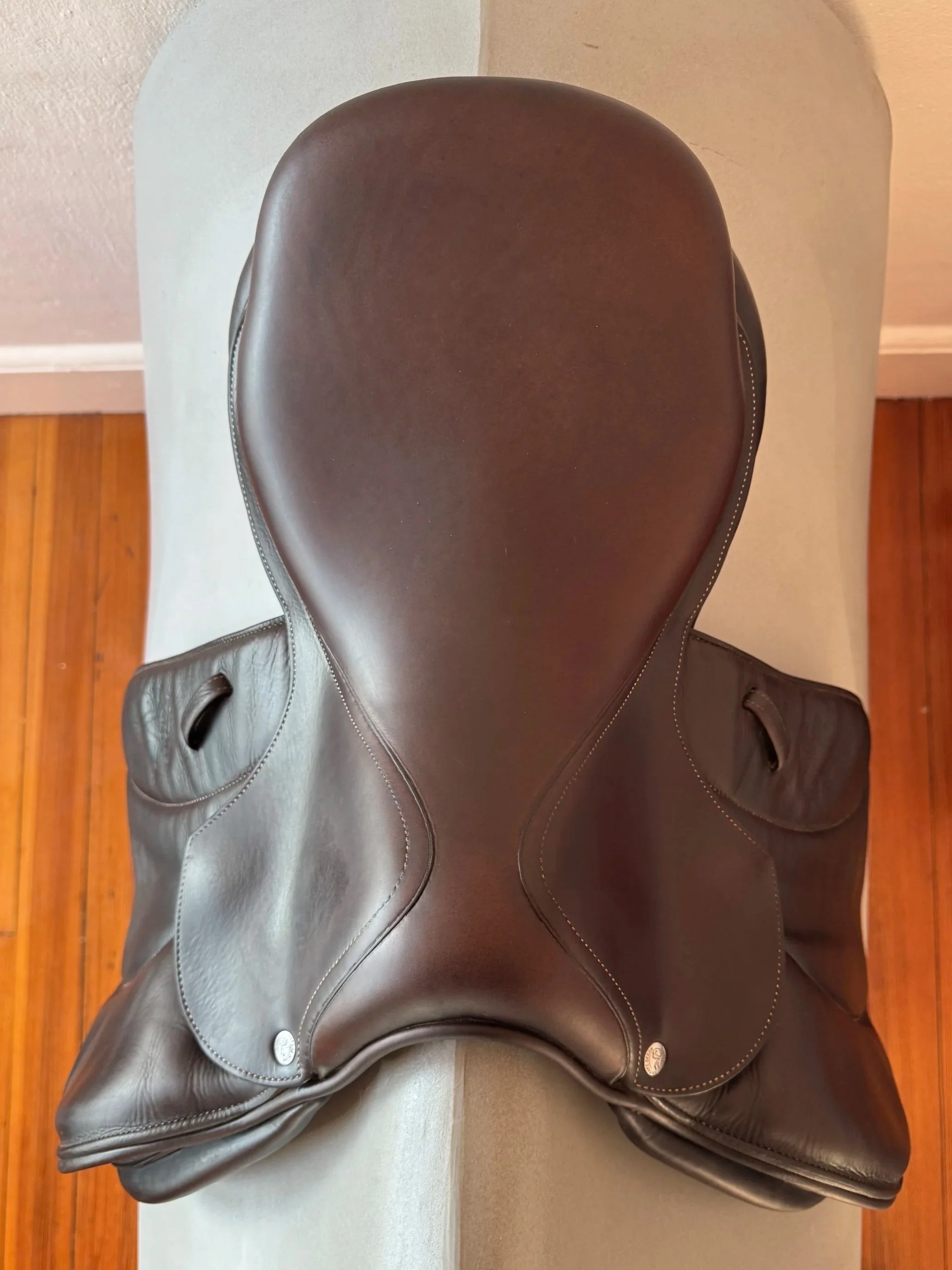 16" Voltaire Welli Saddle - 2017 - 00 - Full Buffalo - Seat 2