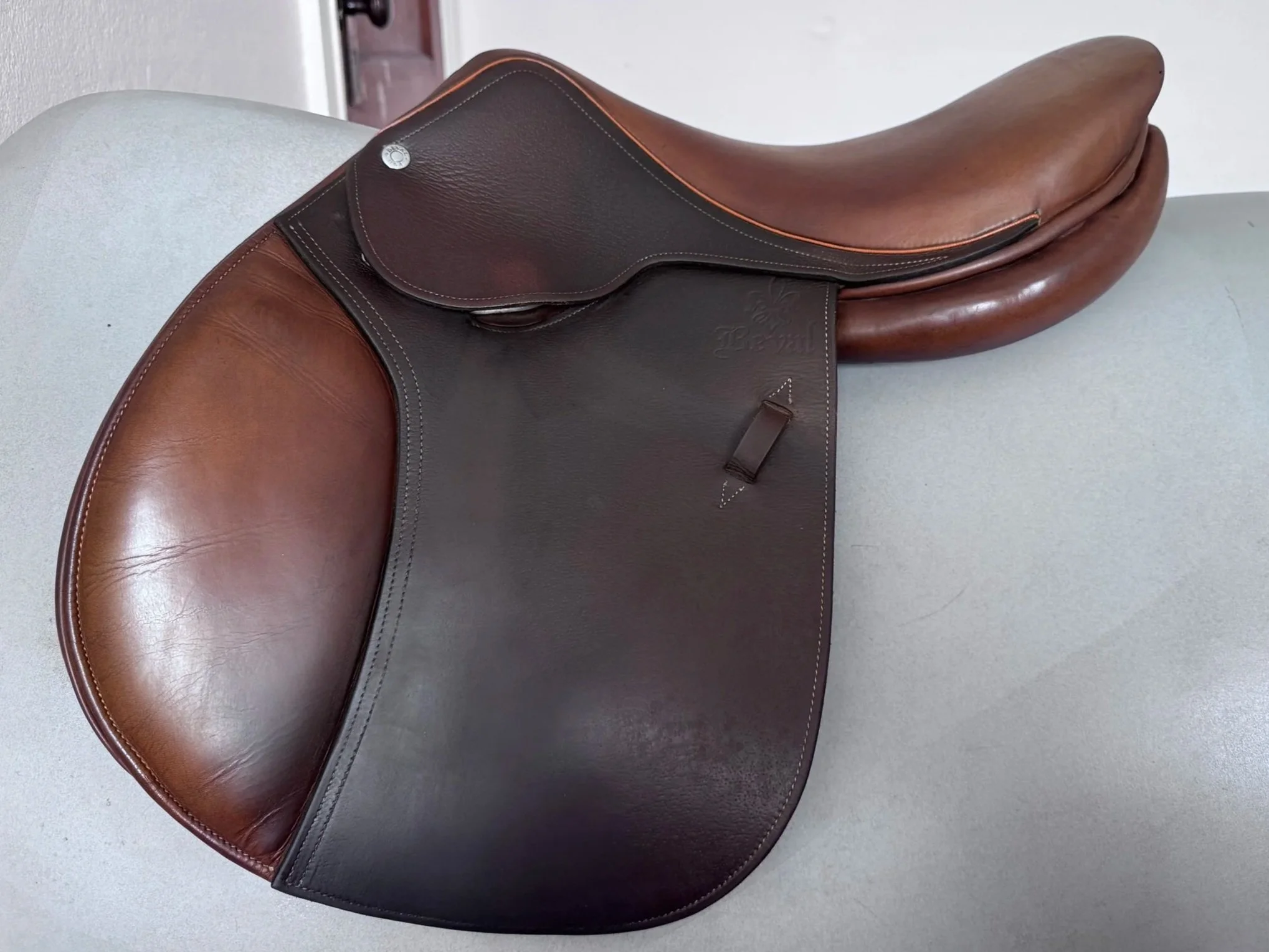 15" Beval Artisan Saddle - Child / Pony - Grain / Calf - Left View 1