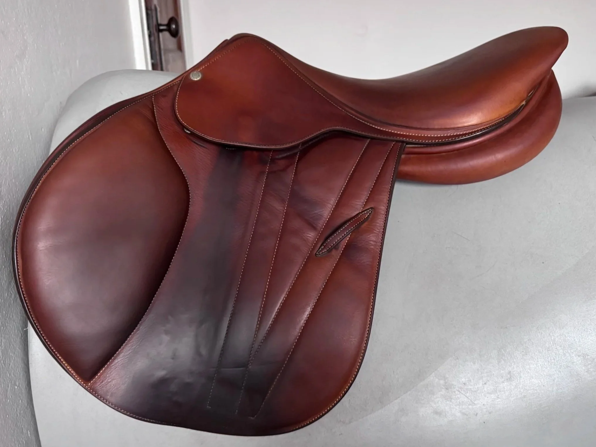 17.5" Butet Premium Saddle - 2019 - L - 2.5 - Full Calf - Integrated Panels - Left View 4
