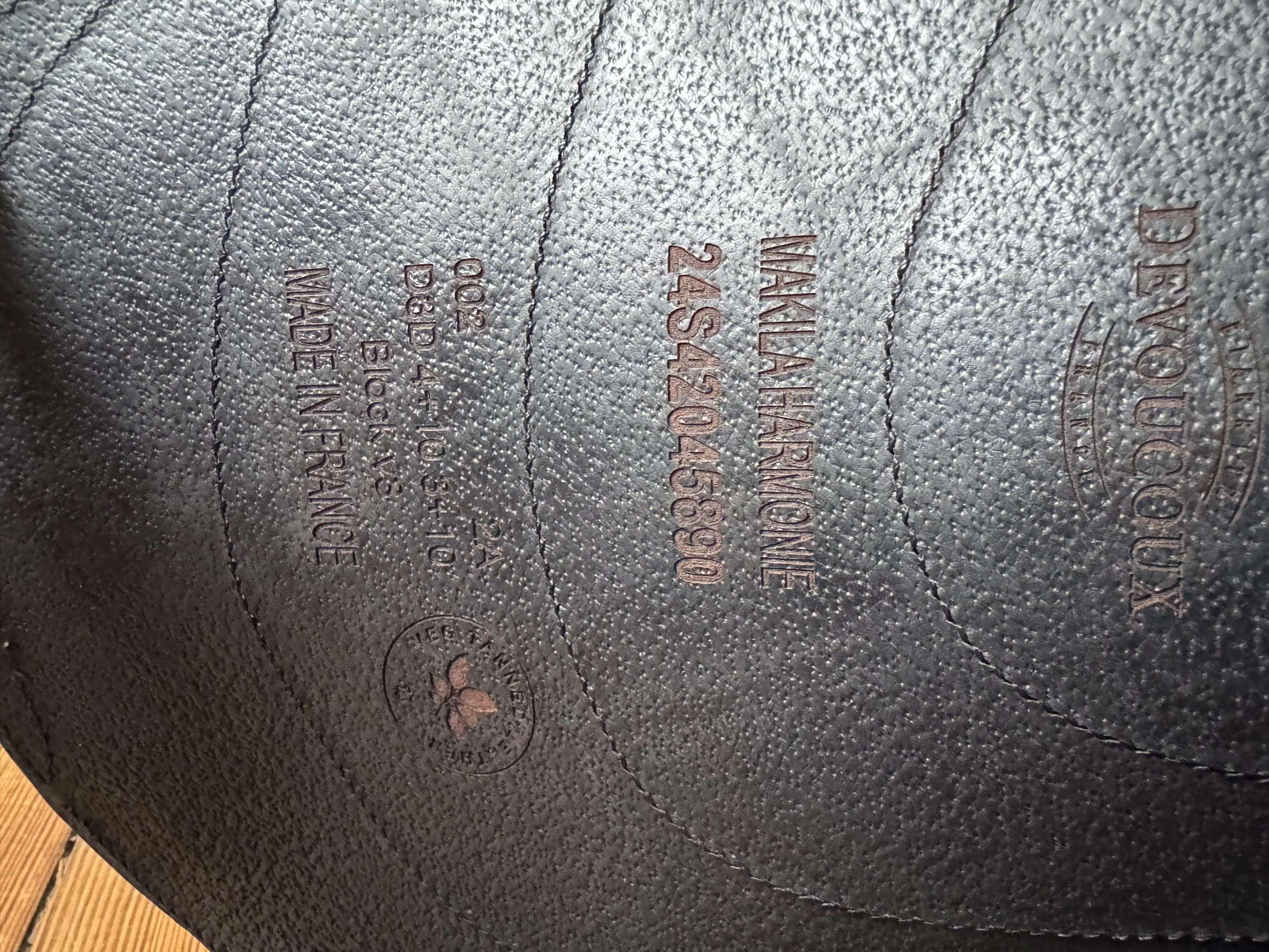 17.5" Devoucoux Makila Harmonie Dressage Saddle - 2024 - 2A - Full Buffalo - Like New - Serial Stamp