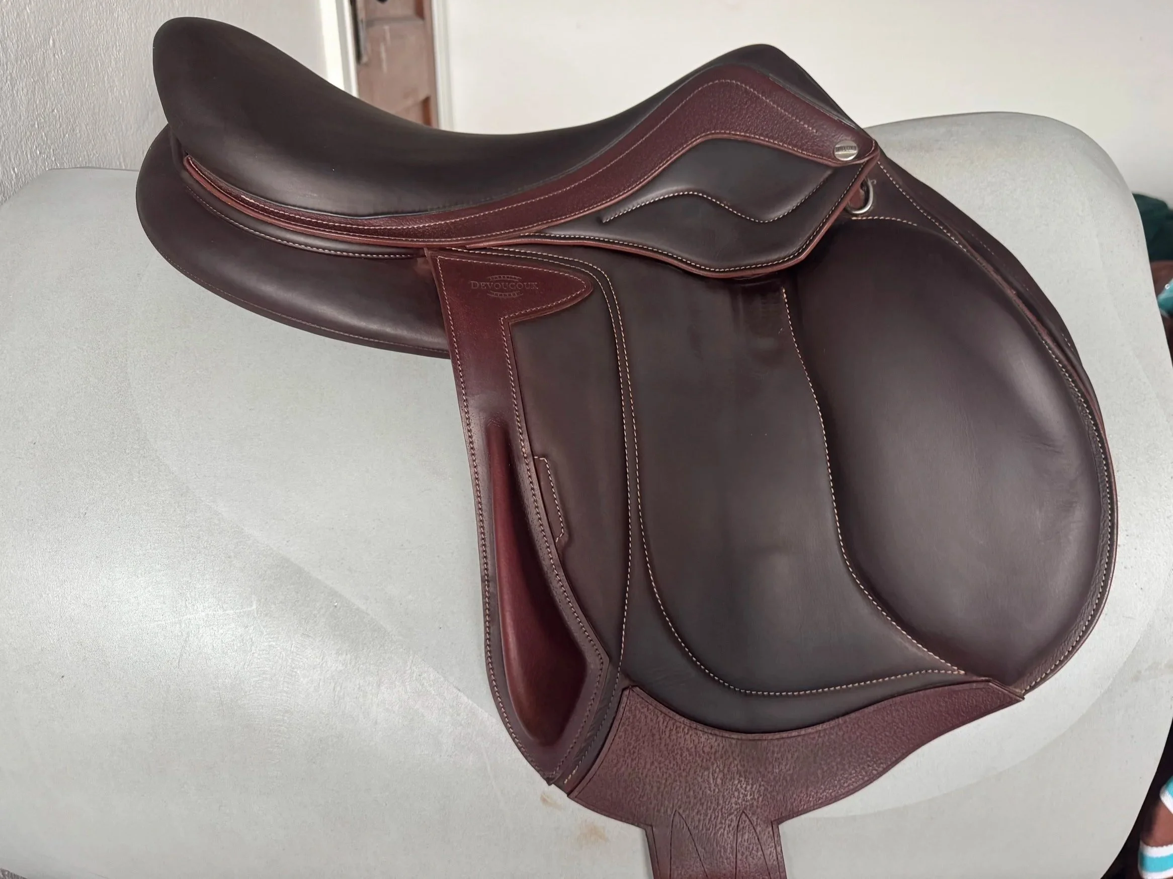 18" Devoucoux Chiberta Lab Monoflap Saddle - 2024 - 3AR - Full Buffalo - MINT - Right View 3