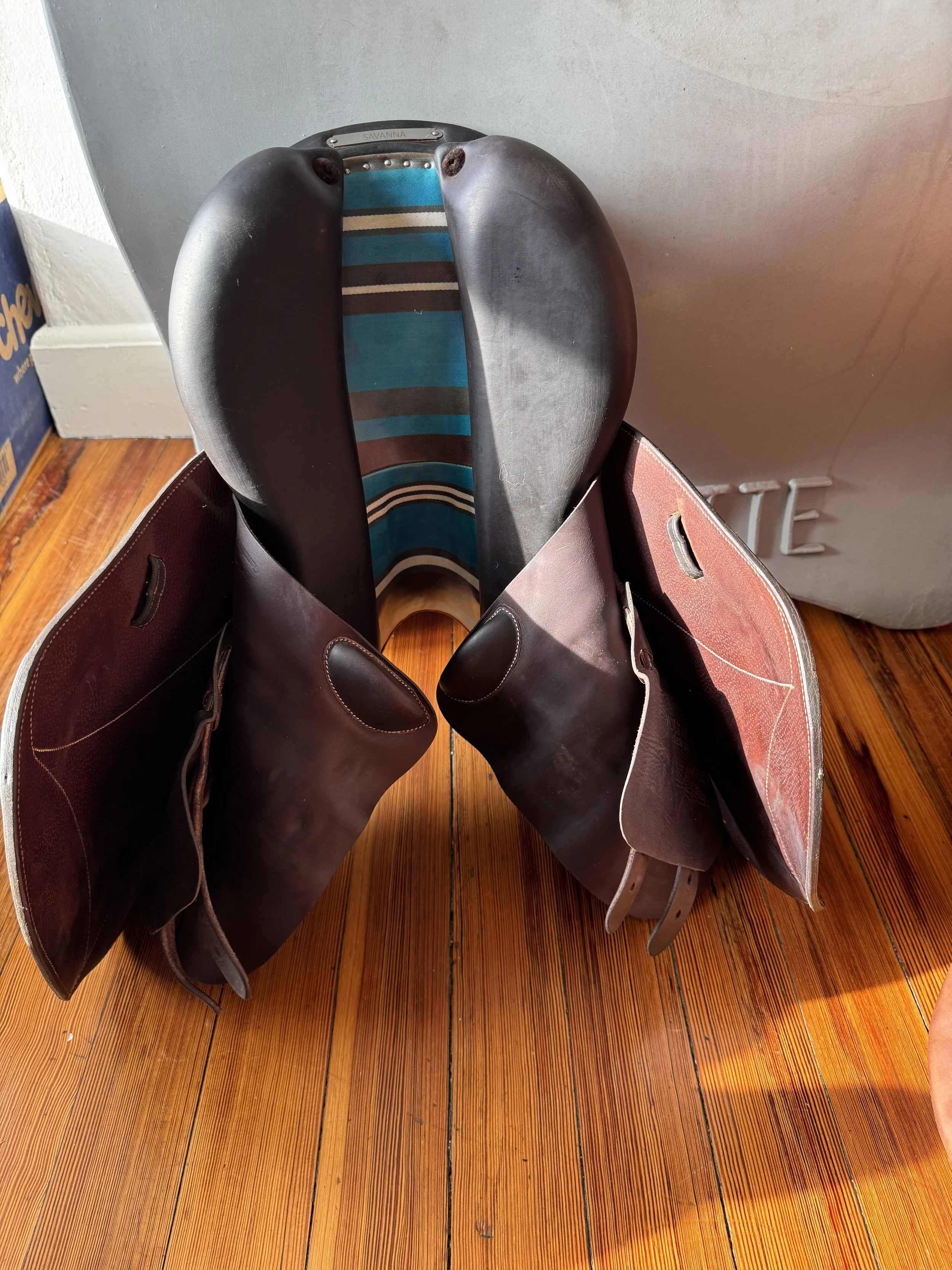 16" Voltaire Palm Beach Saddle - Tree