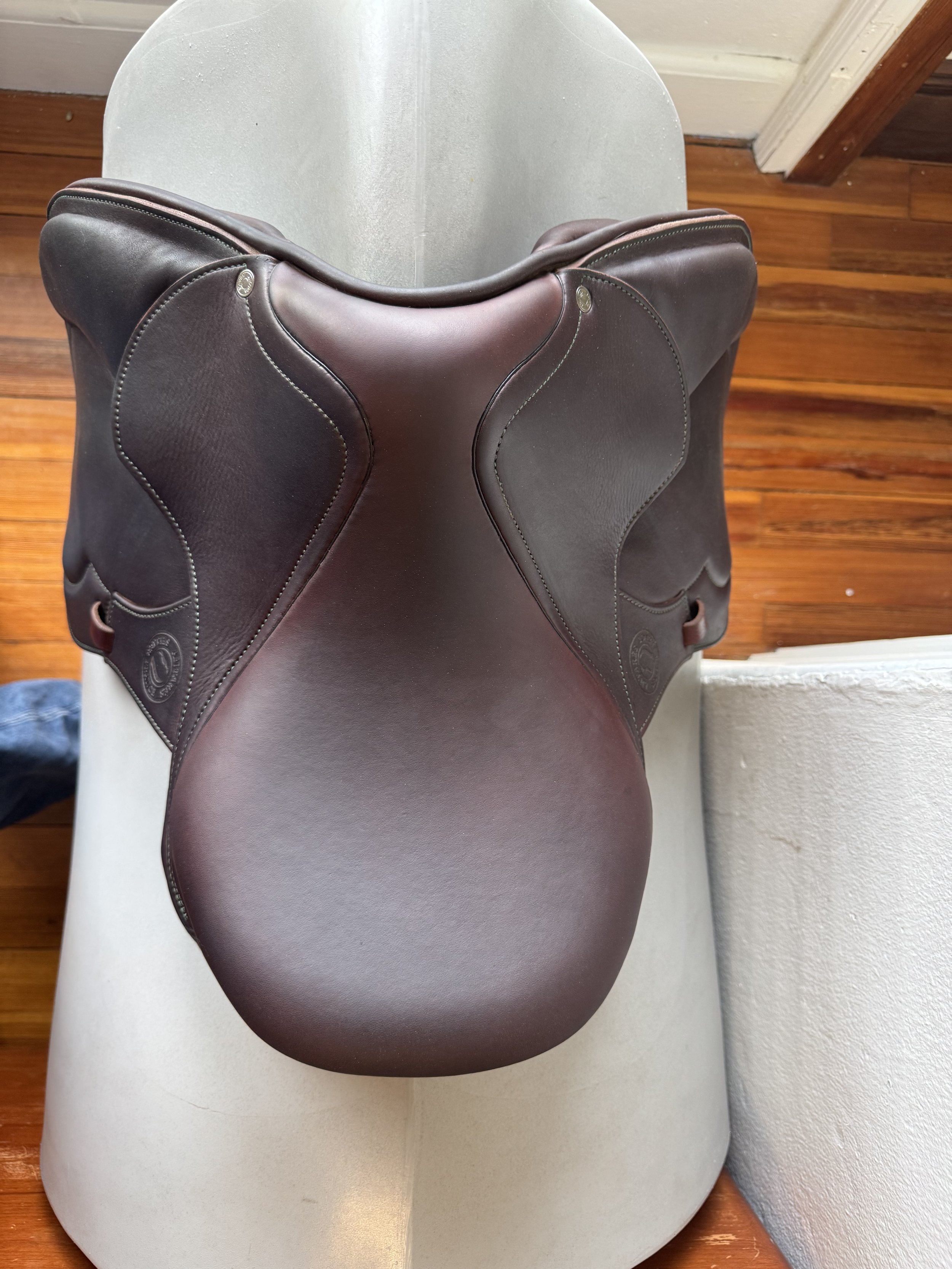 15" 2022 Antares Hero Saddle