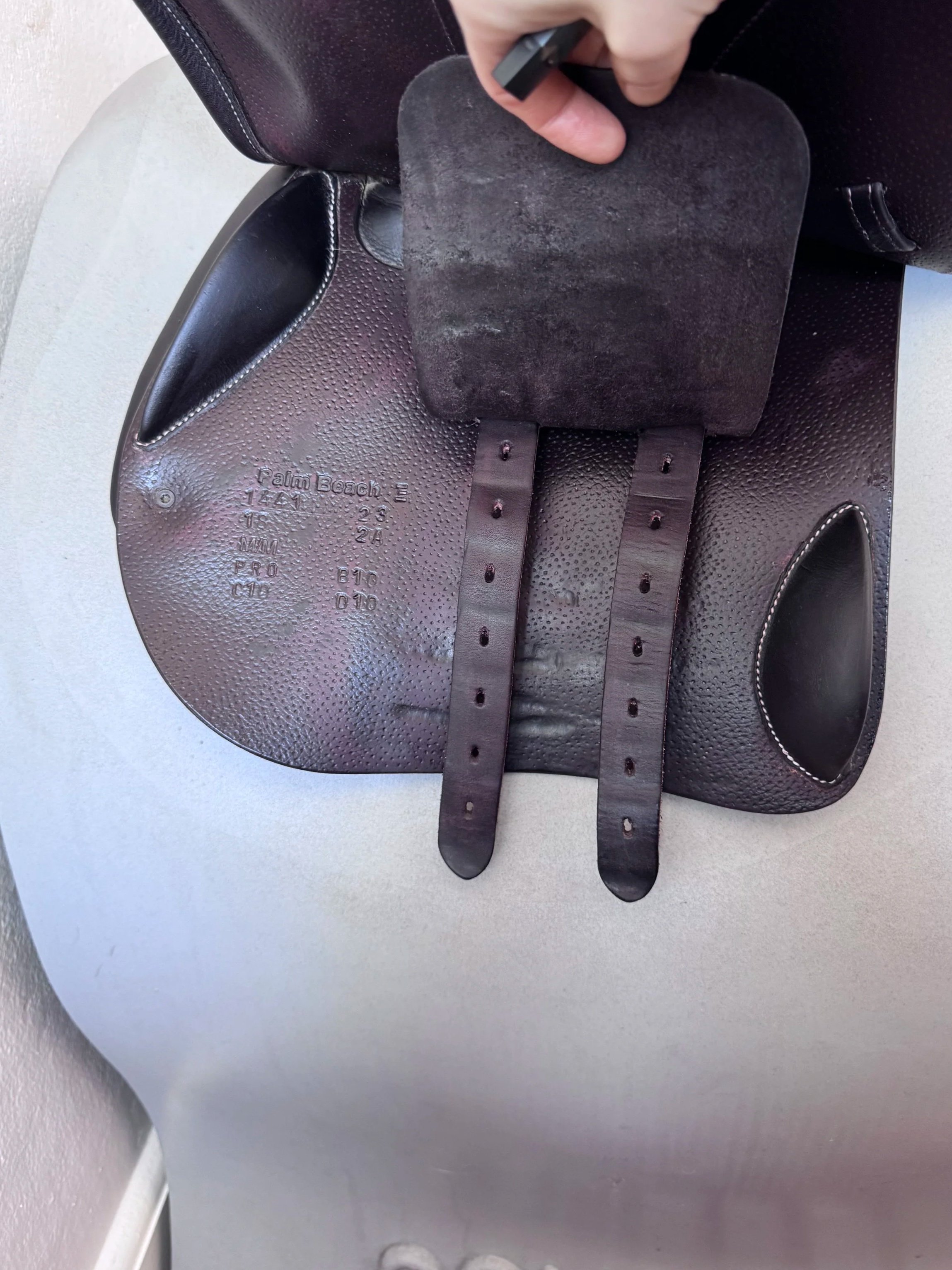 18" Voltaire Palm Beach E PRO Saddle - 2023 - 2A - Full Buffalo - EQUISENSE TECH - Left Billets