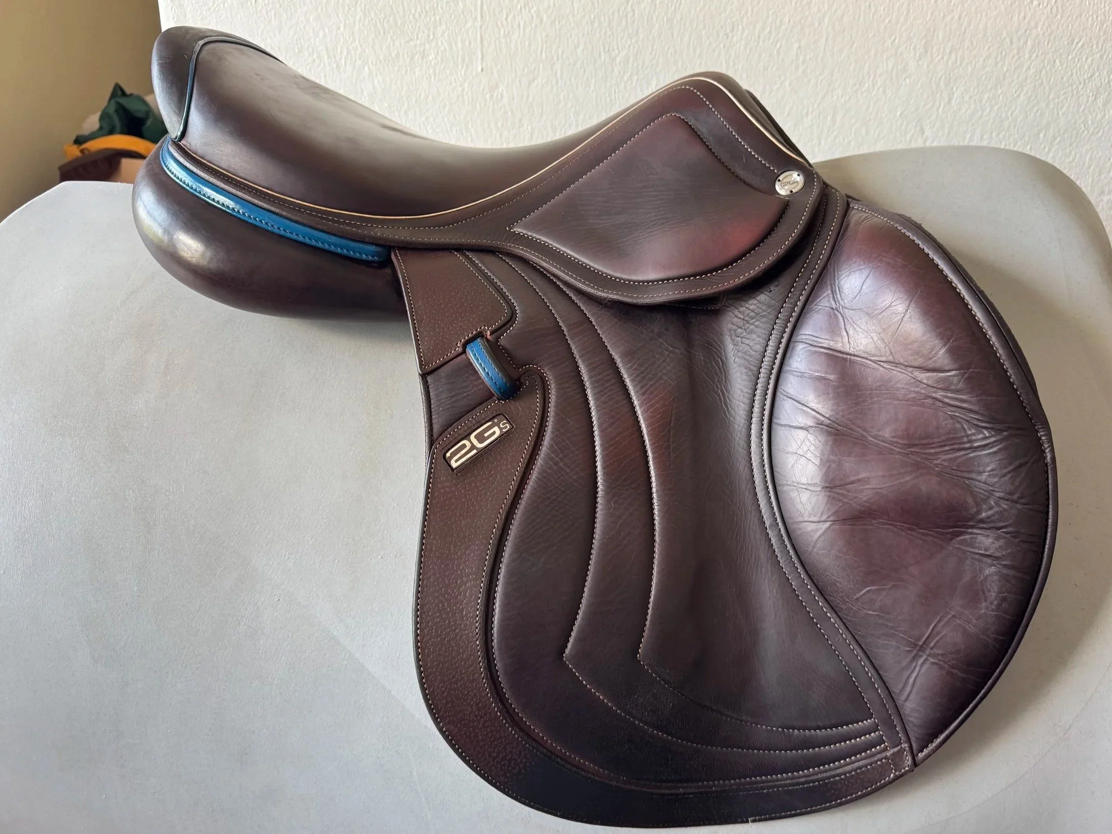 17.5" CWD Mademoiselle 2Gs - Full Buffalo - 2019 - Right View