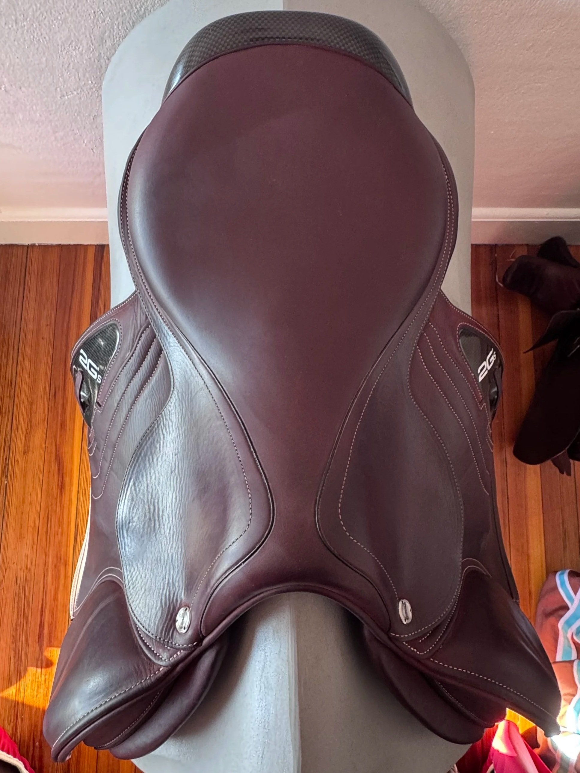 18" CWD SE26 2Gs Saddle - 2022 - 2C - Full Buffalo - MINT! - Seat 1