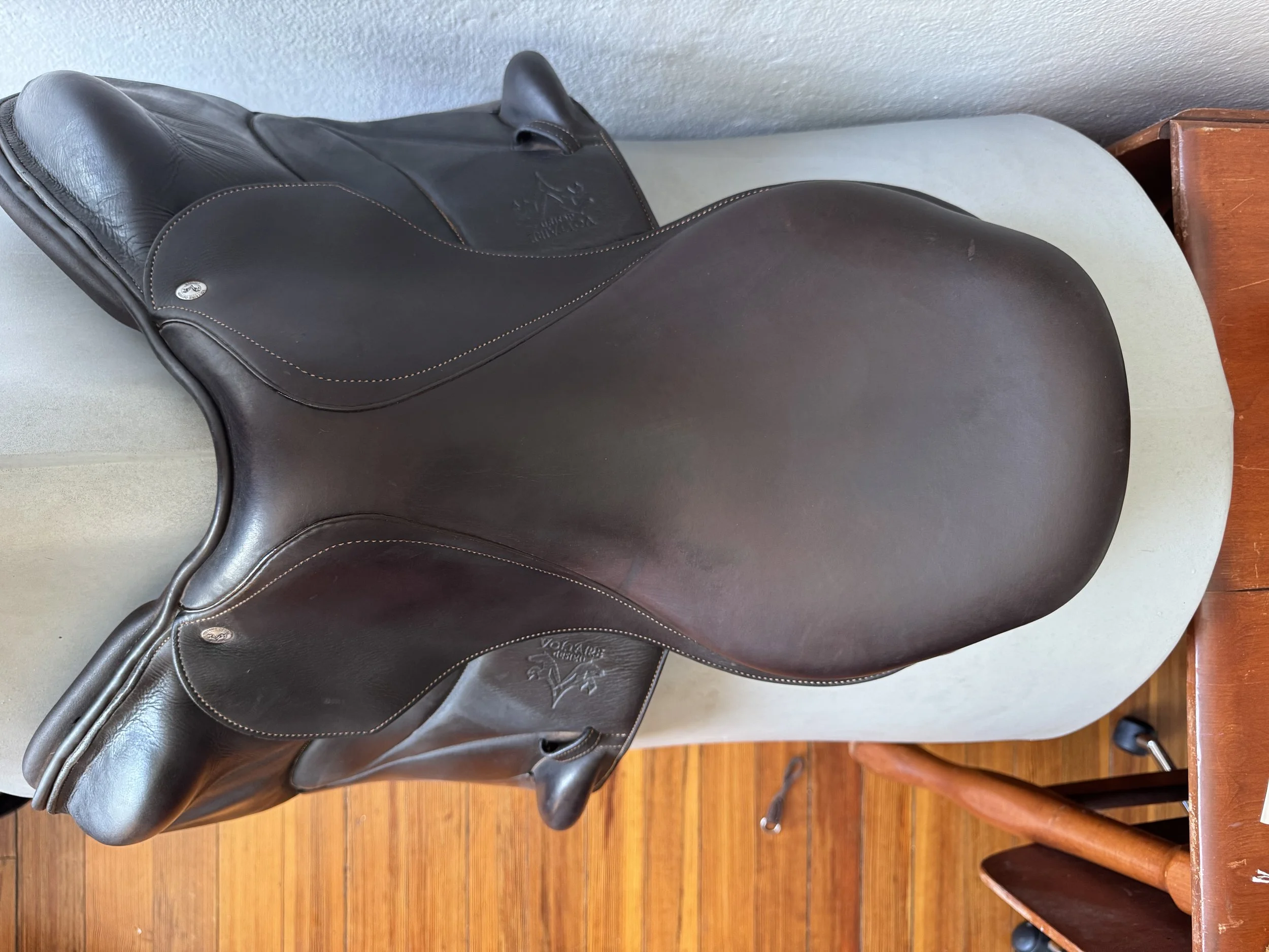 17" Voltaire Lexington Monoflap Saddle - 2019 - Full Buffalo - Seat 2