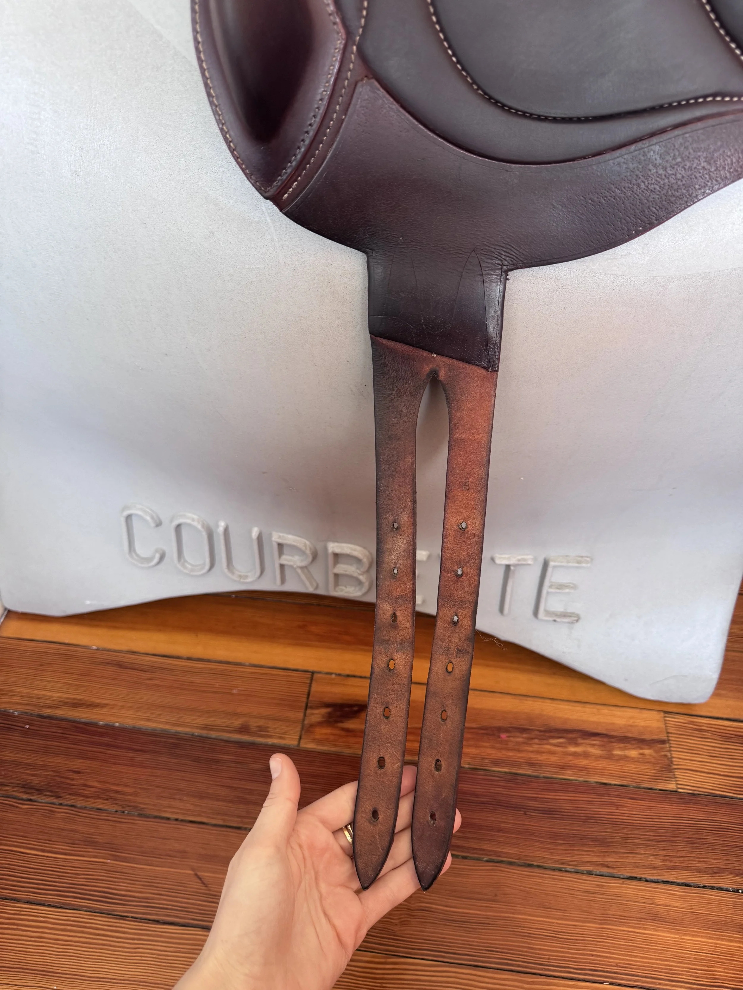 18" Devoucoux Chiberta Lab Monoflap Saddle - 2022 - 3AAR - Full Buffalo  - Left Billets