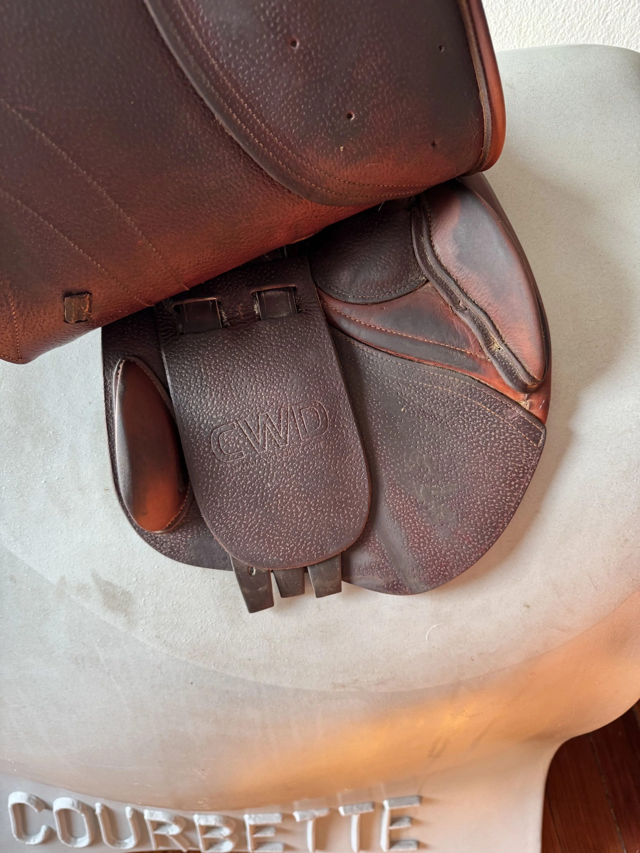 15.5" CWD SE02 Child / Pony Saddle - 1L - Underflaps