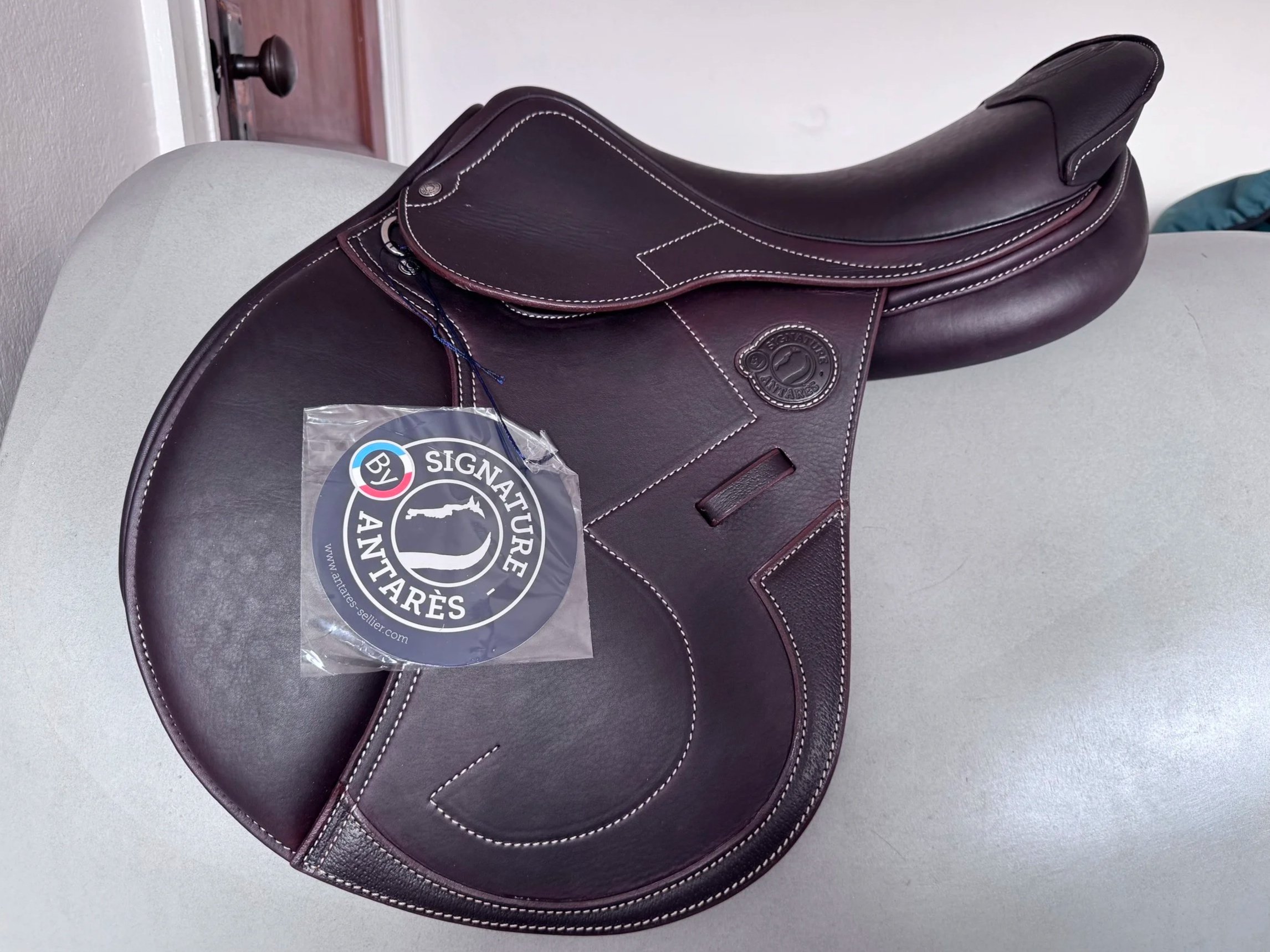 17" Antares Signature Saddle - 2025 - 2N - A01 - Full Calf - NEW - Left View 6