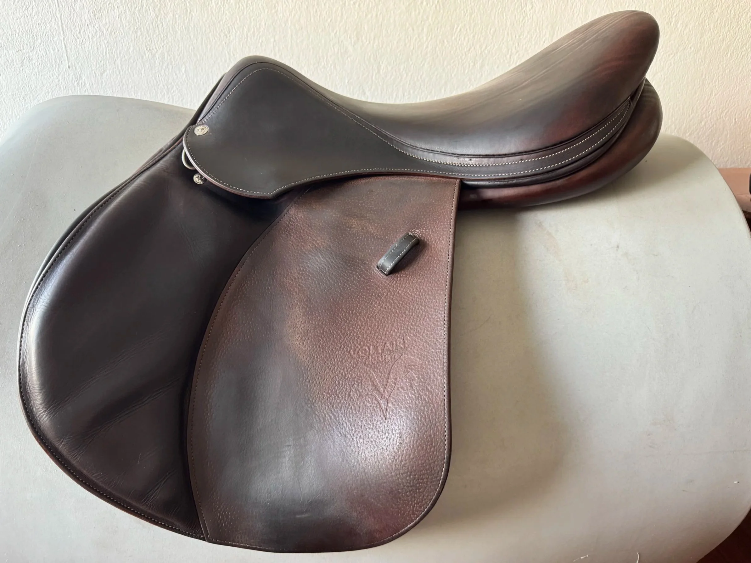 19" Voltaire Palm Beach Saddle - Left View 4