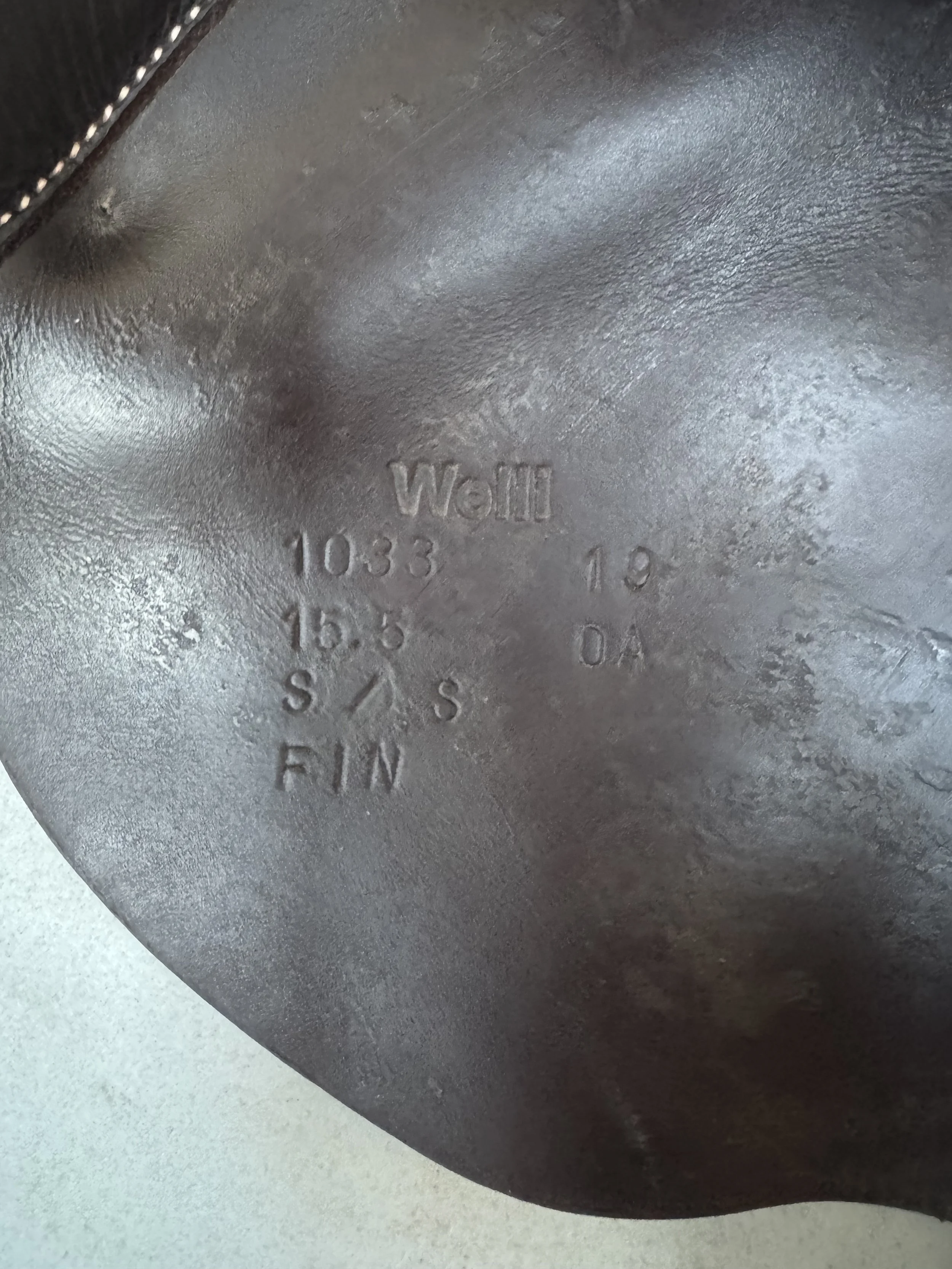 15.5" Voltaire Welli Children's / Pony Saddle - 2019 - 0A - Full Buffalo - Serial Stamp