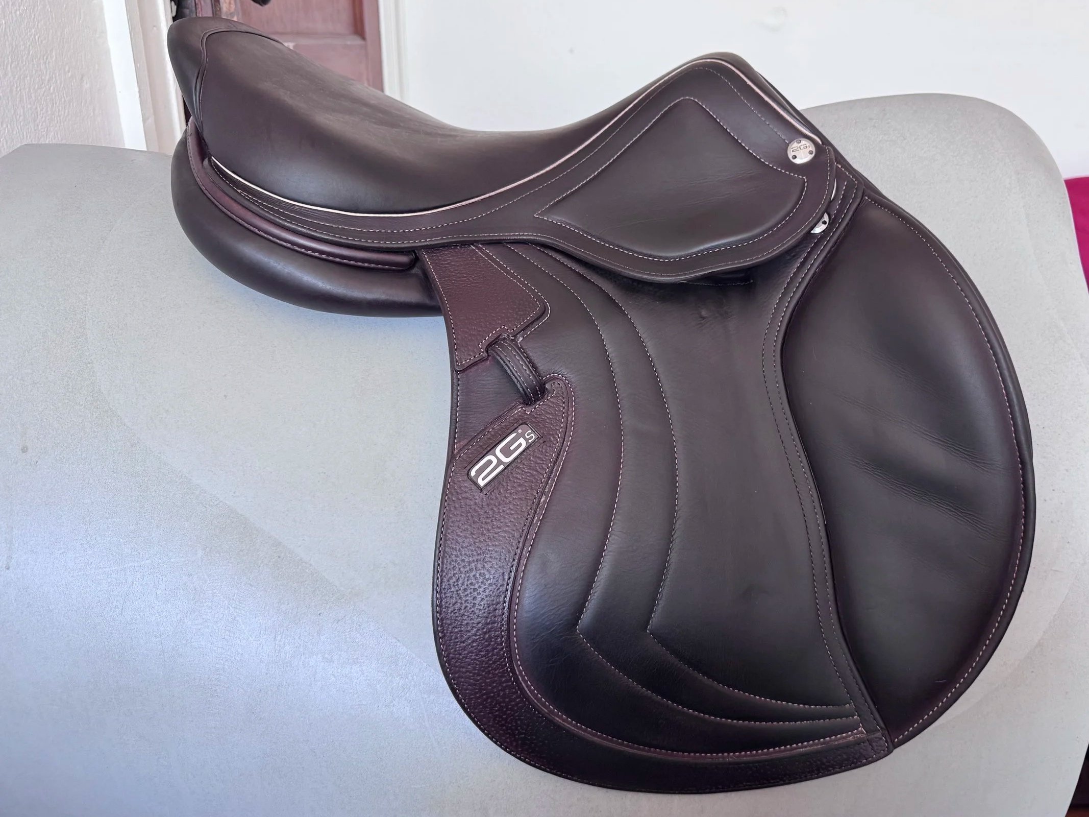 17" CWD SE32 Mademoiselle 2Gs Saddle - 2017 - 2L - WIDE - Right View 5