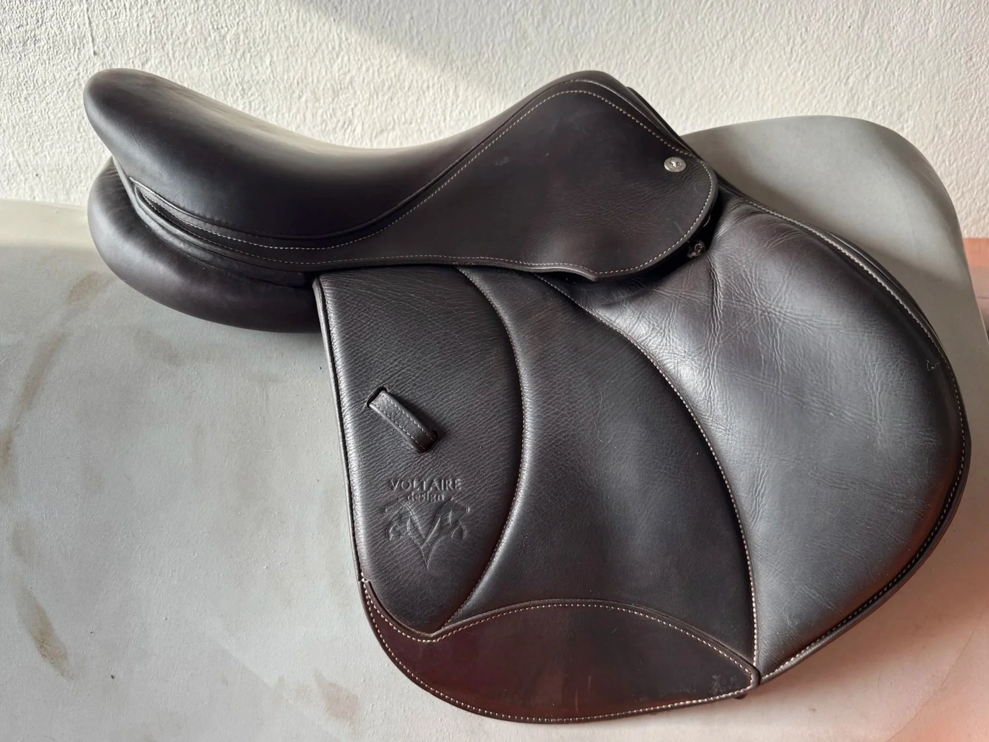 16" Voltaire Palm Beach Saddle - Right View 3