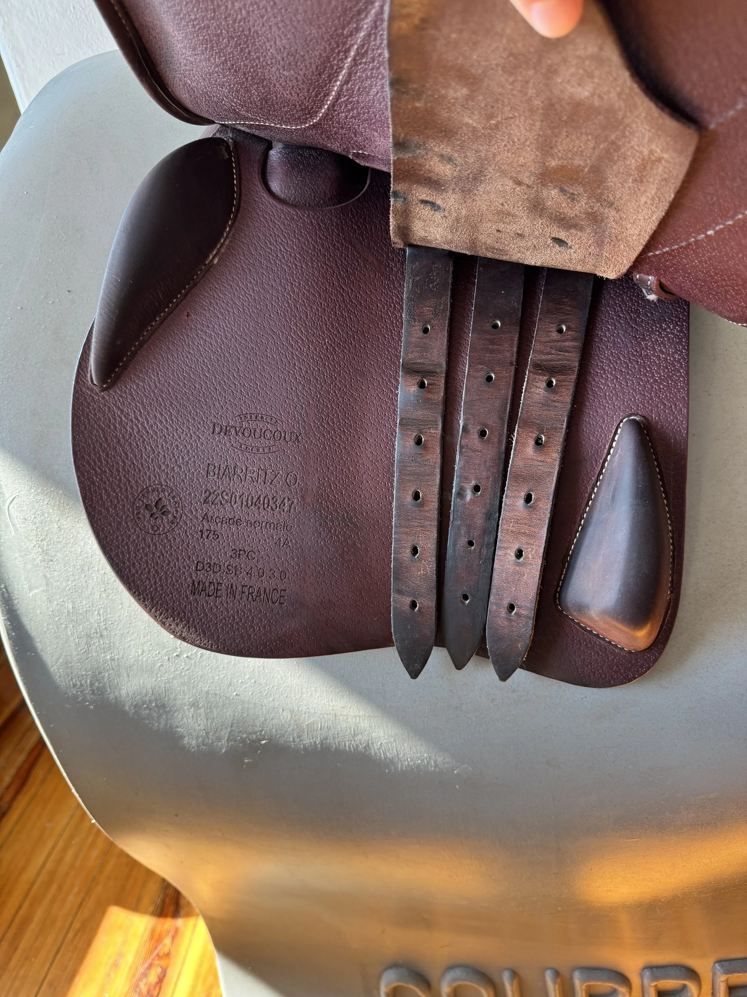 17.5" 2022 Devoucoux Biarritz O Saddle - Underflaps 4