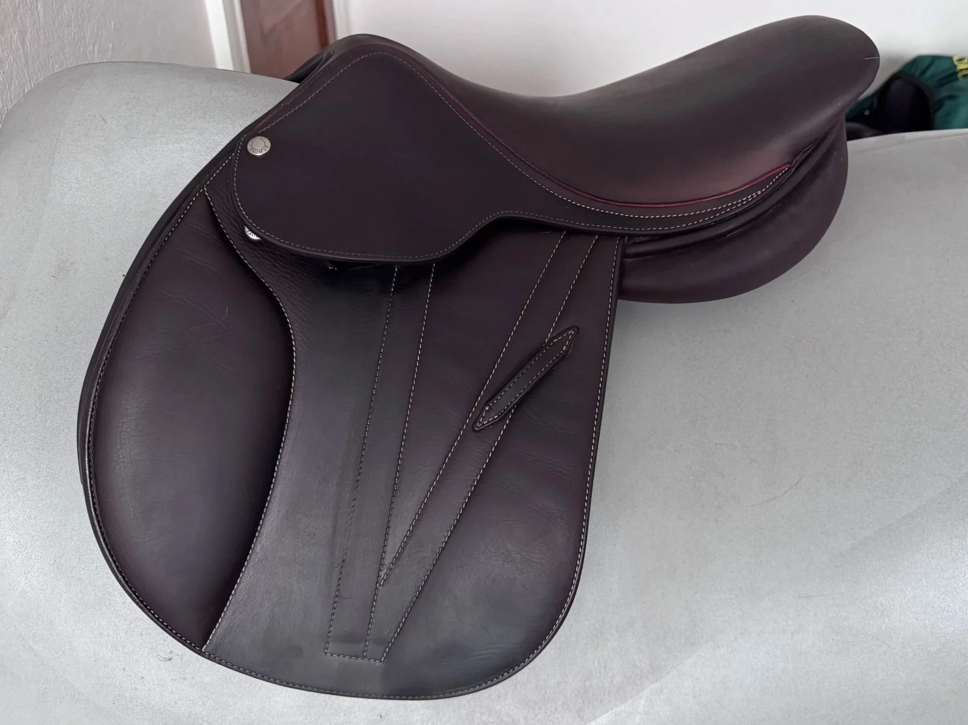 14" Baby Butet Premium Saddle - 2021 - Cachou / Calf - Integrated Panels - Left View 5