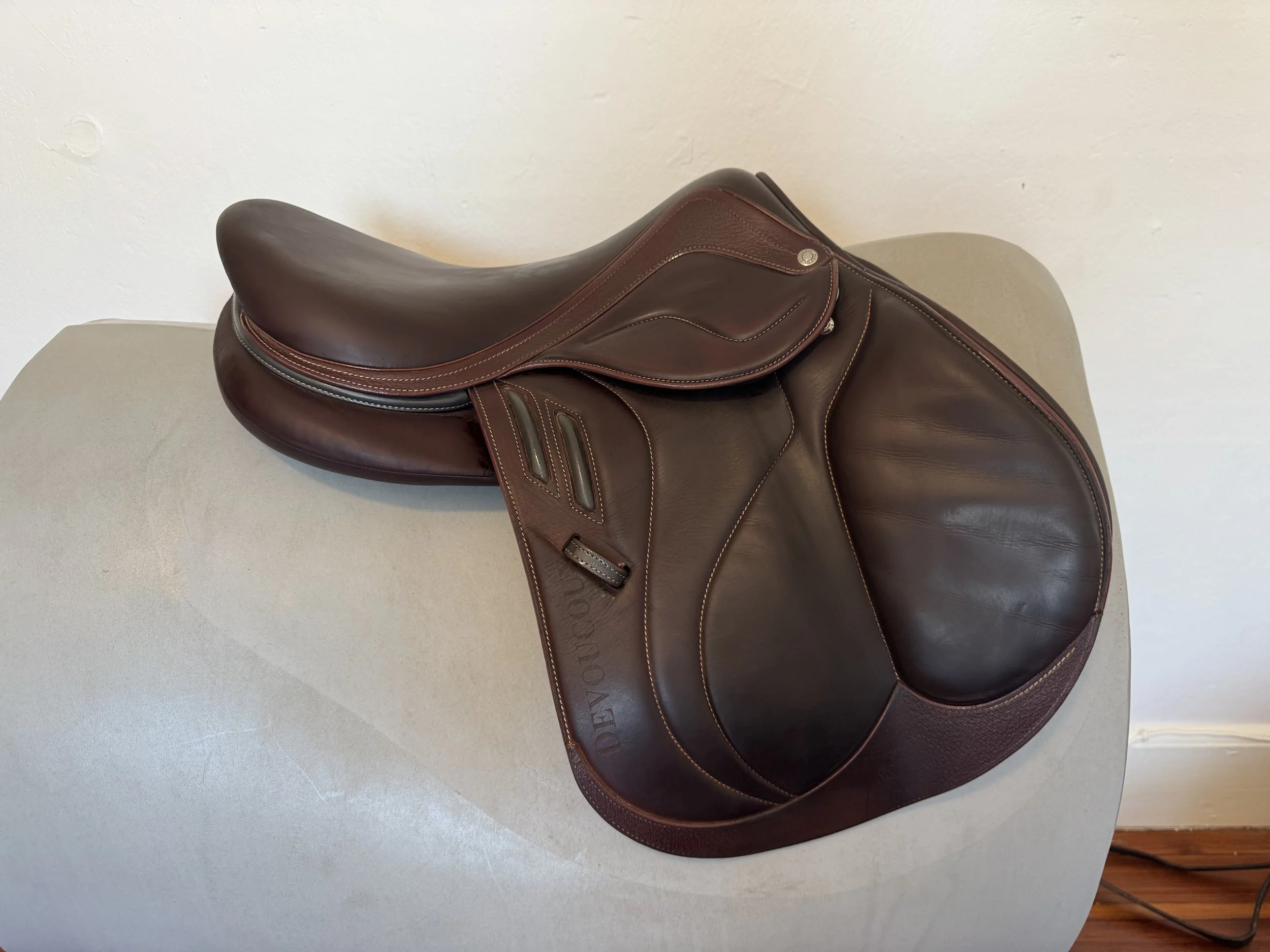 17" 2022 Devoucoux Biarritz Lab - Right 2