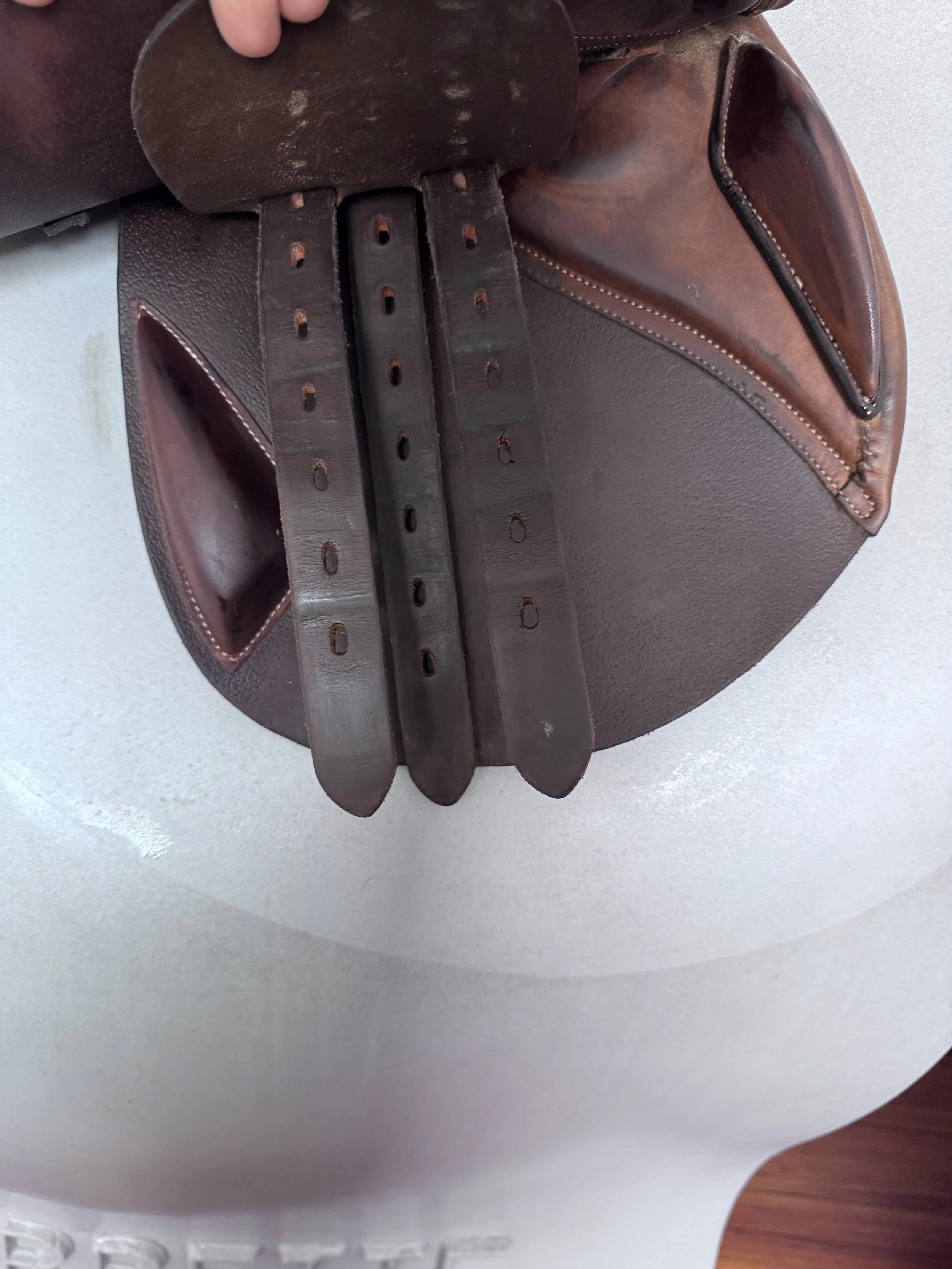 15" Beval Artisan Saddle - Child / Pony - Grain / Calf - Right Billets