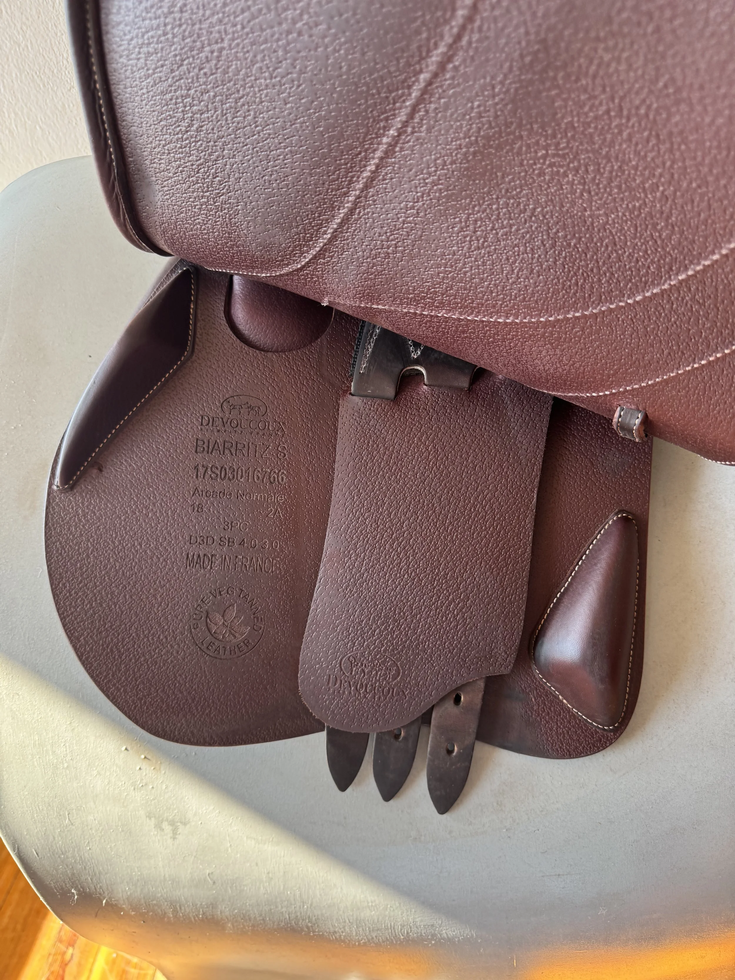 18" Devoucoux Biarritz S Saddle - Left Underflap