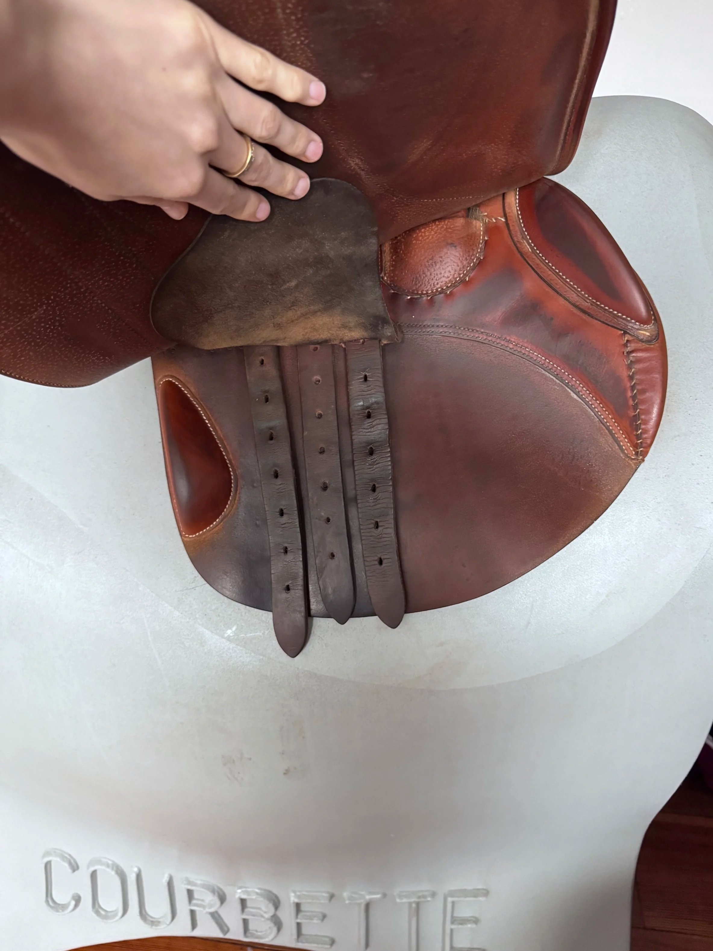 17.5" Butet Premium Saddle - 2019 - L - 2.5 - Full Calf - Integrated Panels - Right Underflap