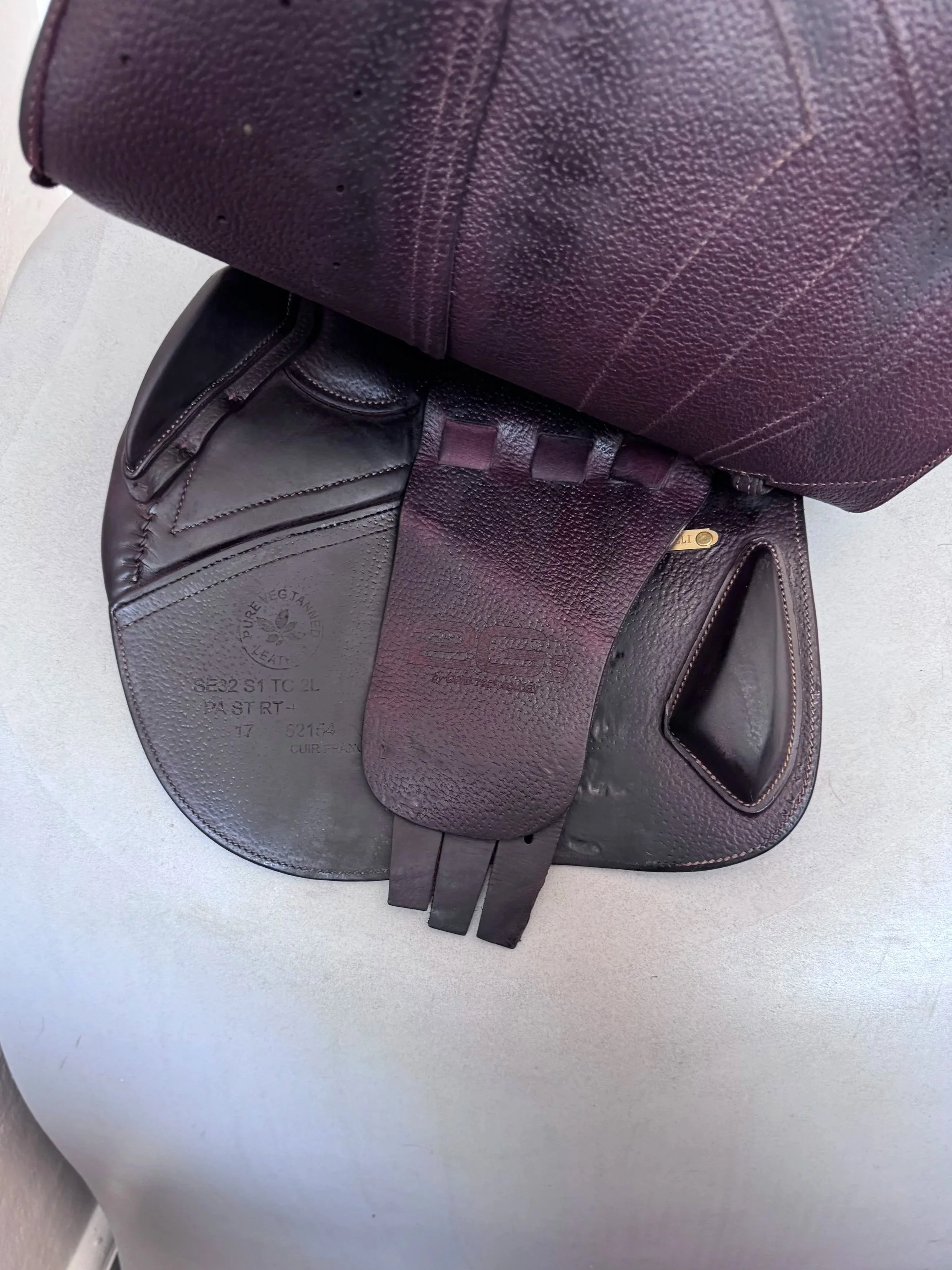 17" CWD SE32 Mademoiselle 2Gs Saddle - 2017 - 2L - WIDE - Left Underflap