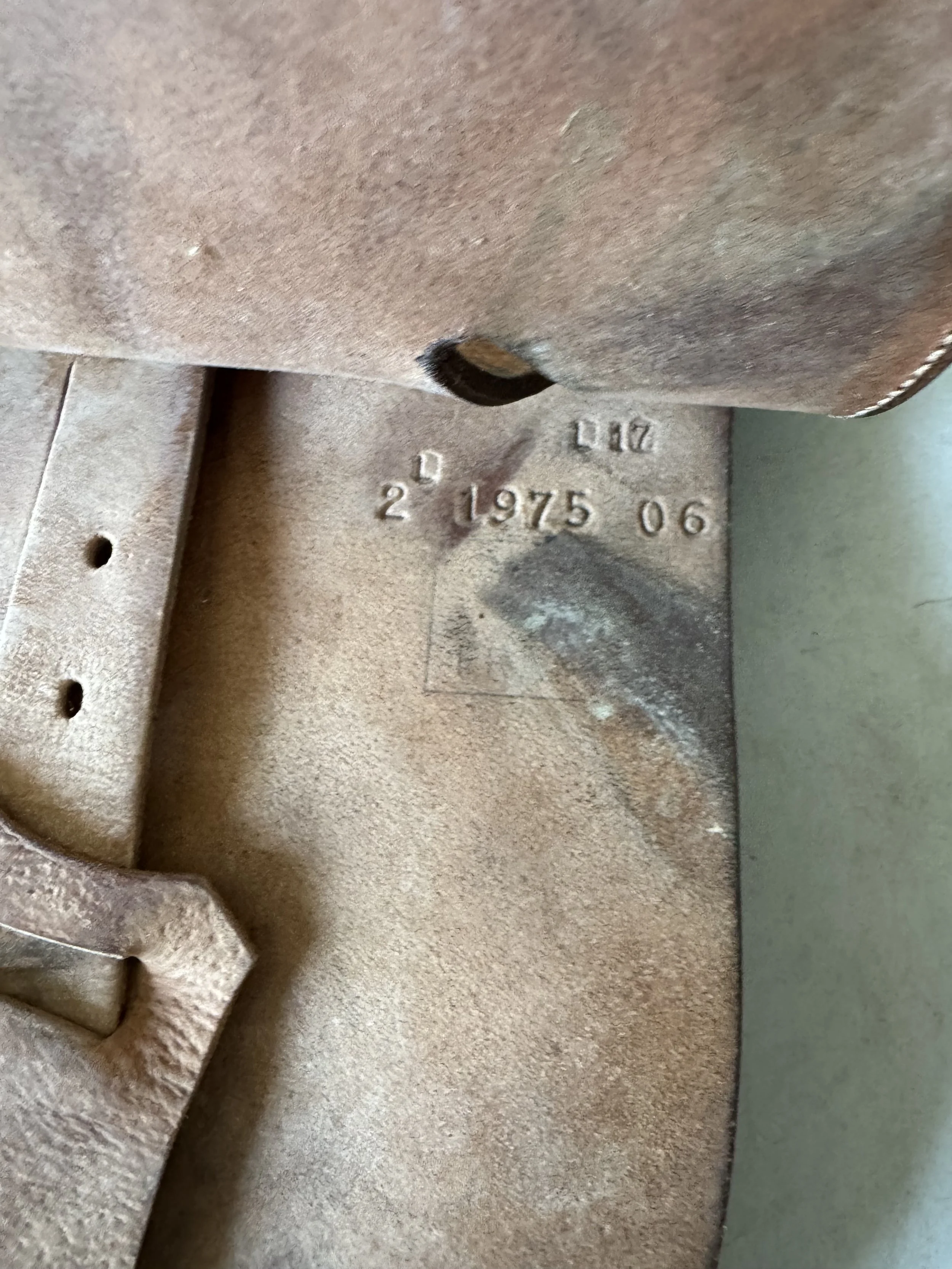17.5" Butet - 2L Long Flaps - NEW - Serial