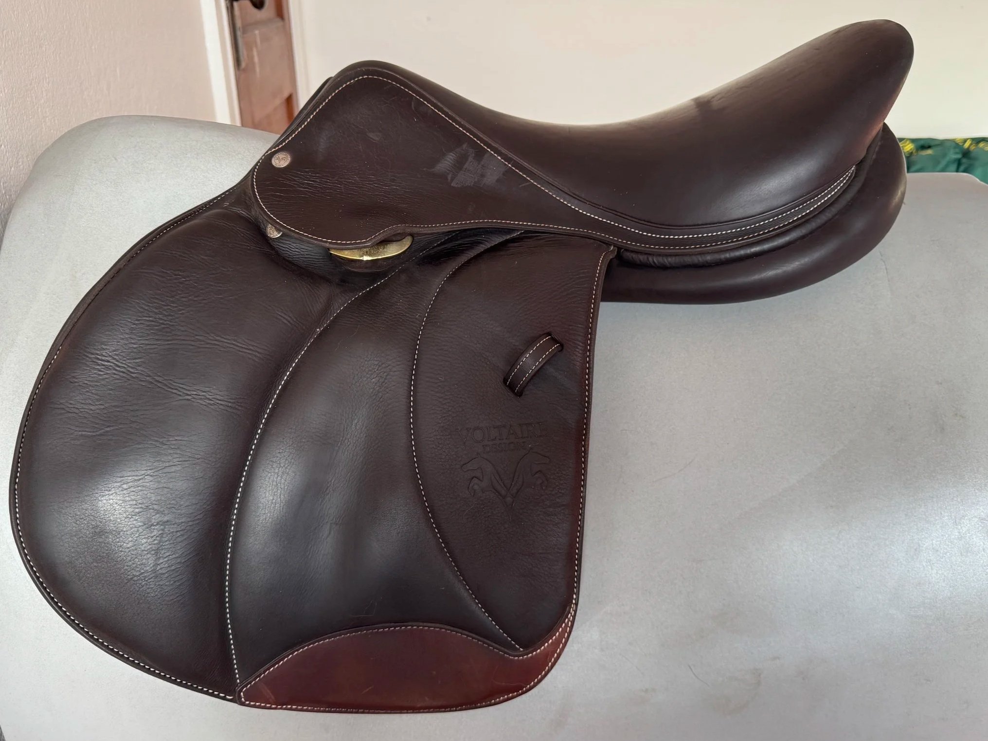 18" Voltaire Palm Beach PRO Saddle - 2021 - 3A - Full Buffalo - Left View 3