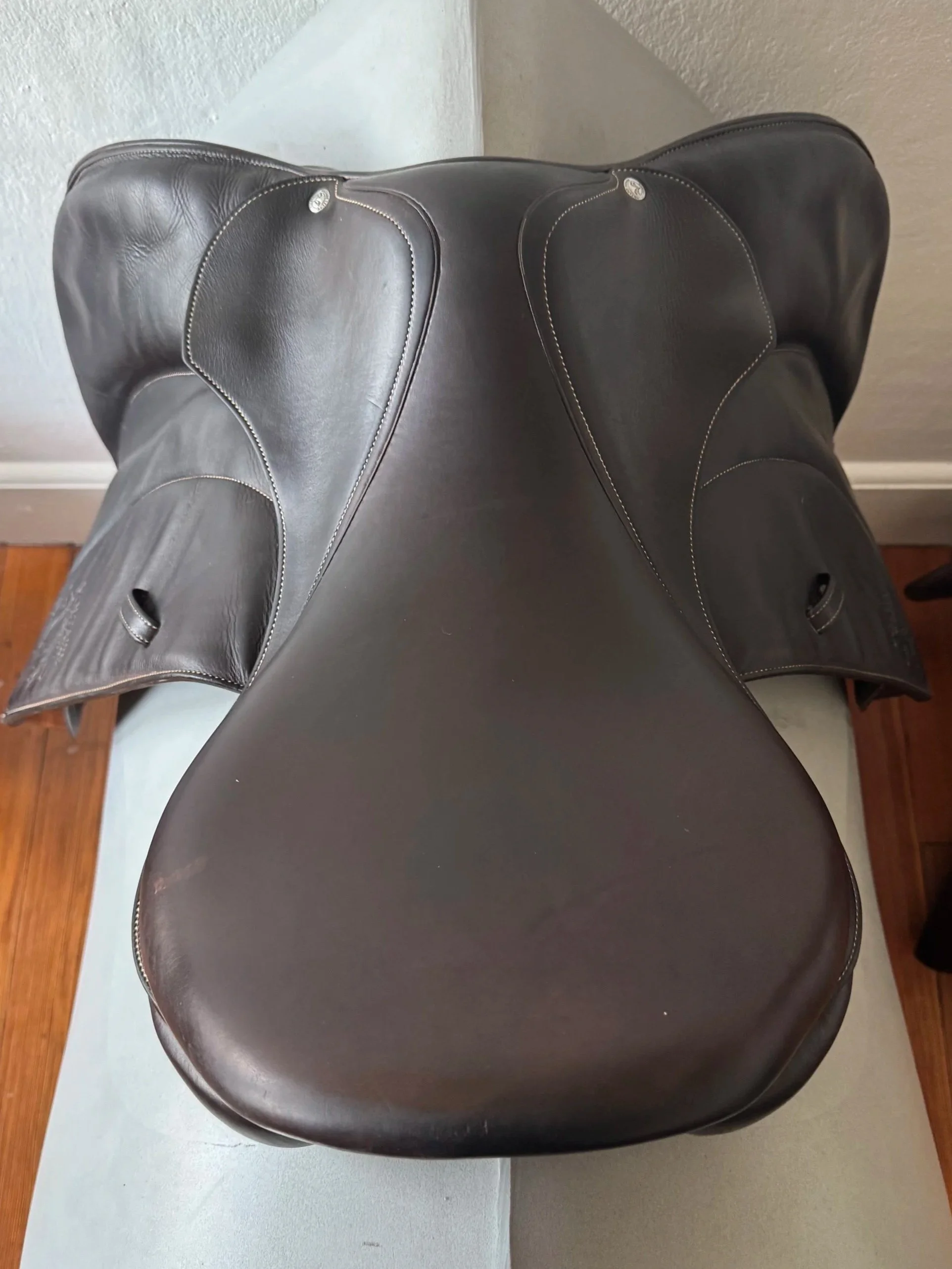 18.5" Voltaire Stuttgart PRO Saddle - 2017 - 4AAR - Full Buffalo - Seat 2