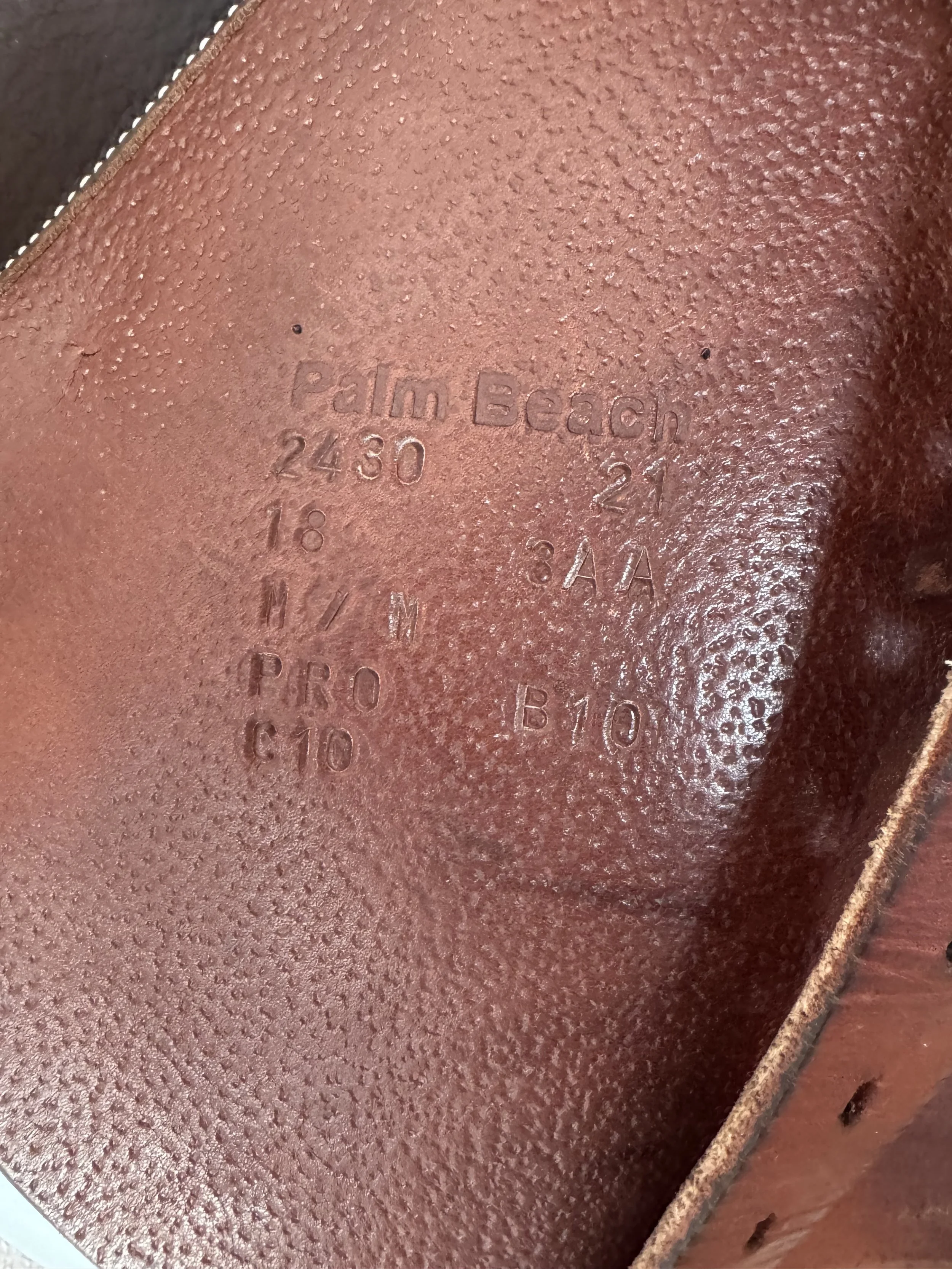 18" Voltaire Palm Beach PRO Saddle - 2021 - 3A - Full Buffalo - Serial Stamp