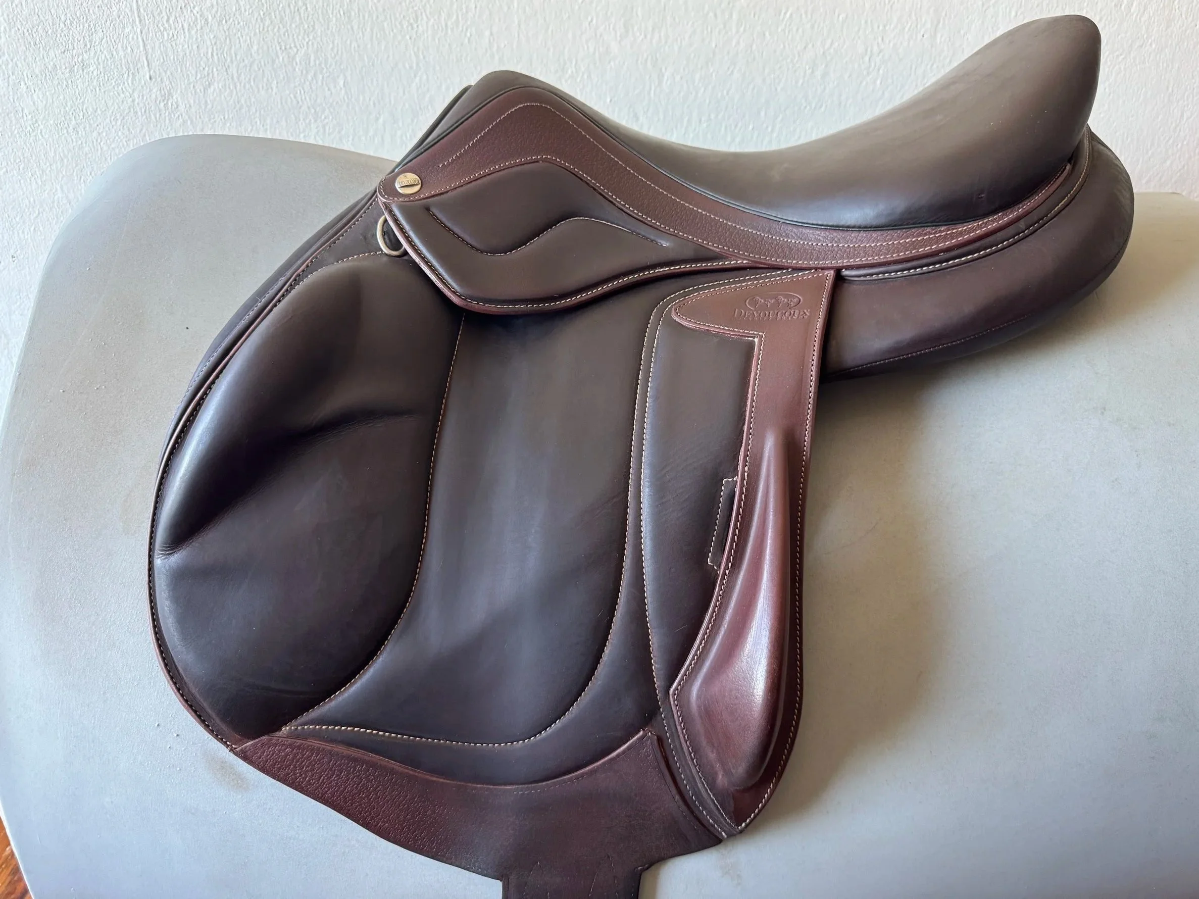 17.5" Devoucoux Chiberta Lab Saddle - 2020 - 3AR - Left View 1