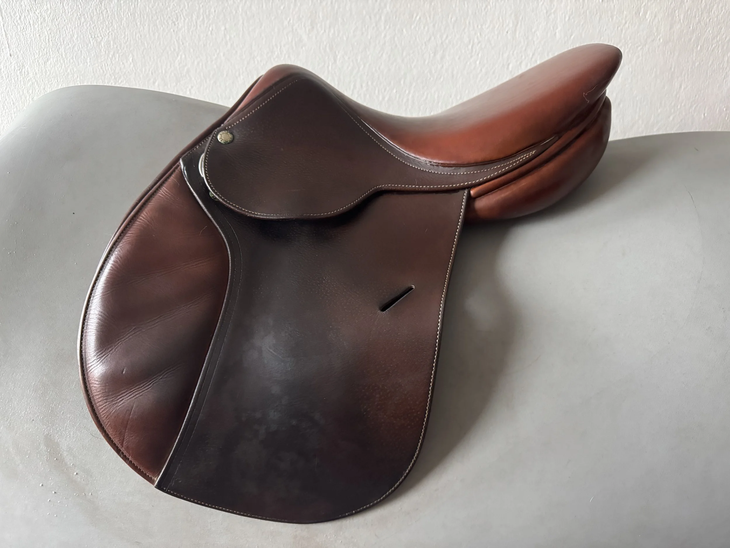 15" Baby Butet Saddle - BB1 - Right Side 1
