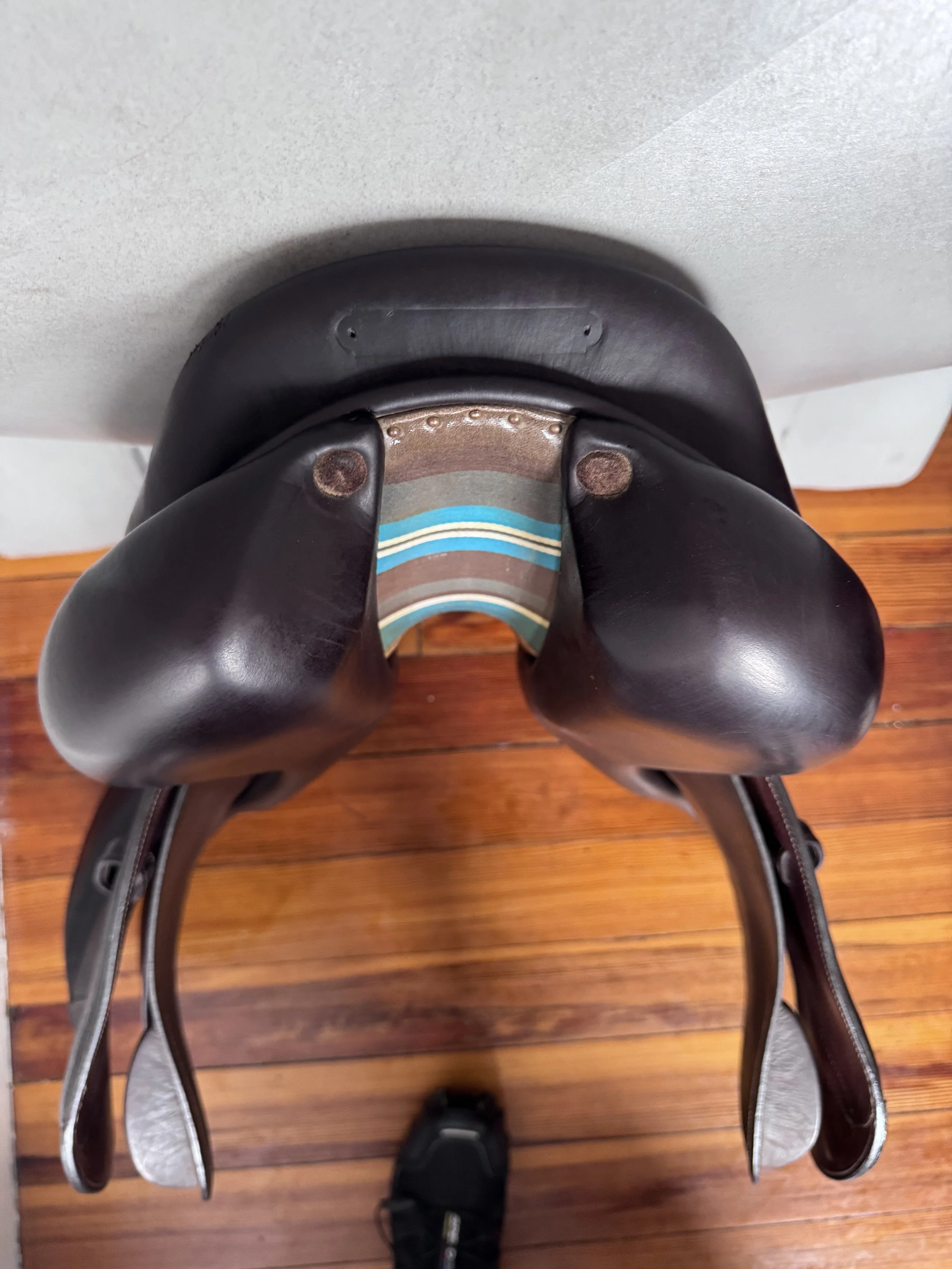 16.5" Voltaire Palm Beach PRO Saddle - 2017 - 2A - Full Buffalo - Cantle