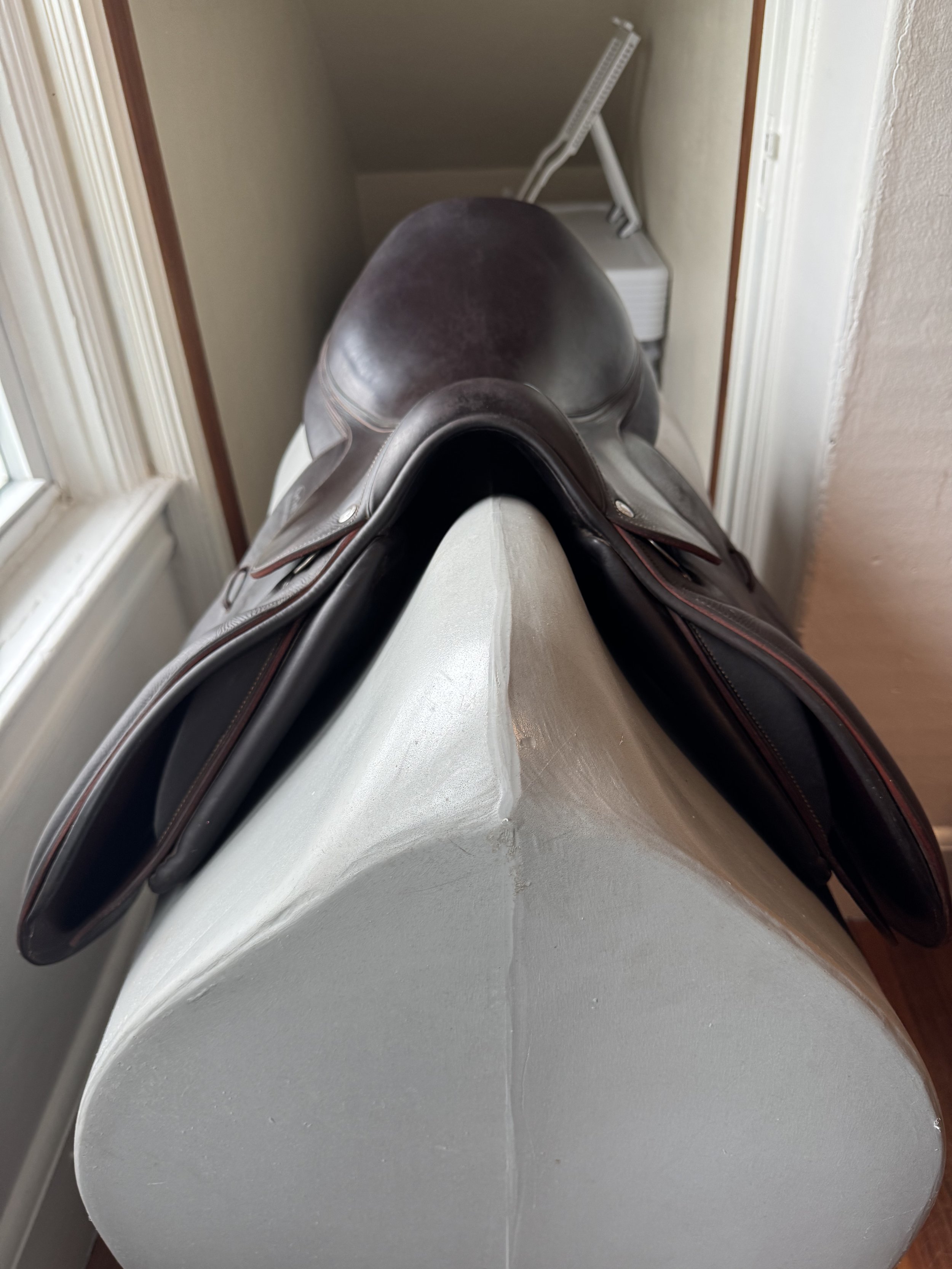 18" Devoucoux Biarritz C Saddle