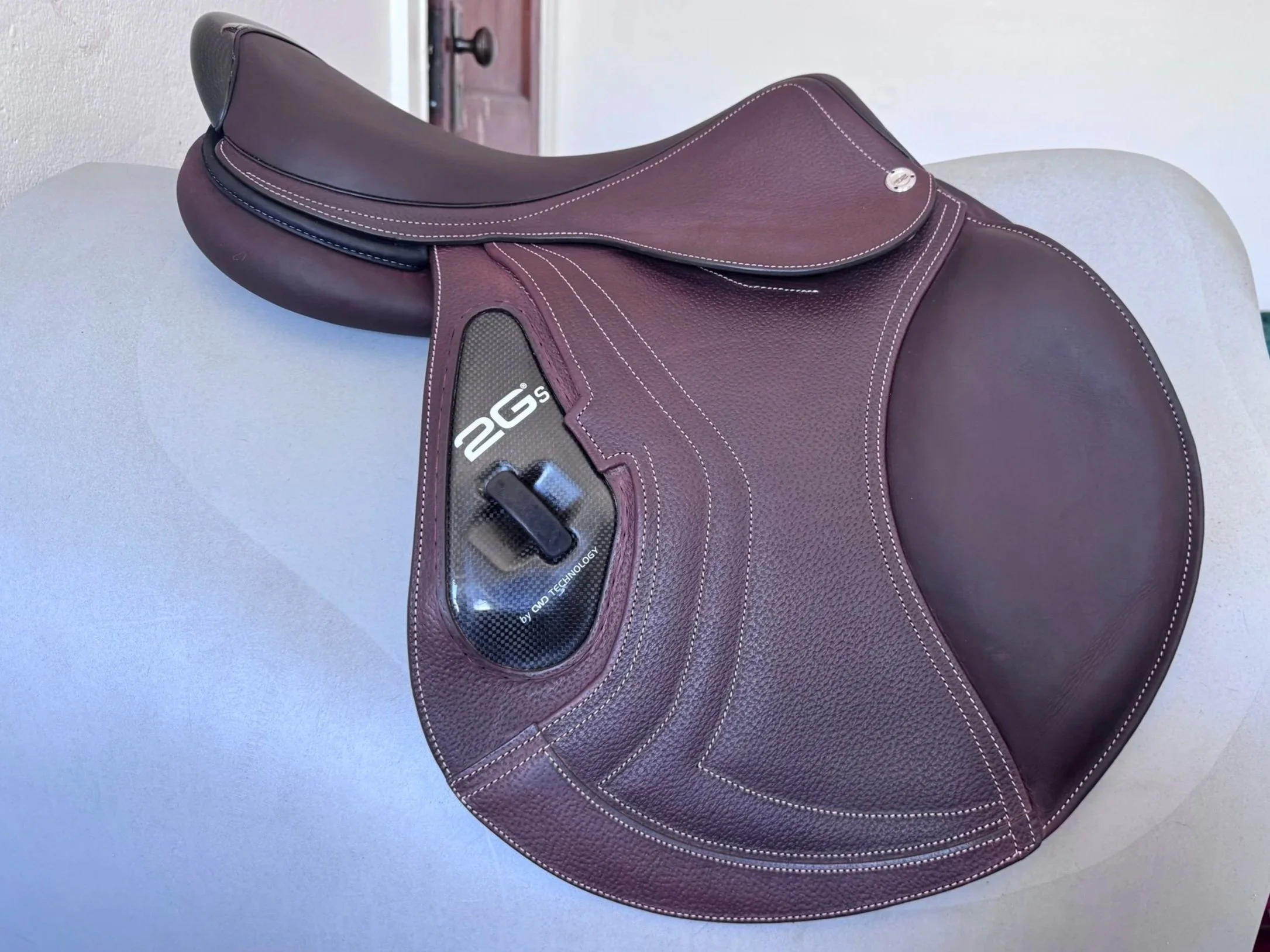 NEW 17.5" CWD SE40 2Gs Saddle - 2024 - 3C - Grained Buffalo - Never Ridden In! - Right View 4
