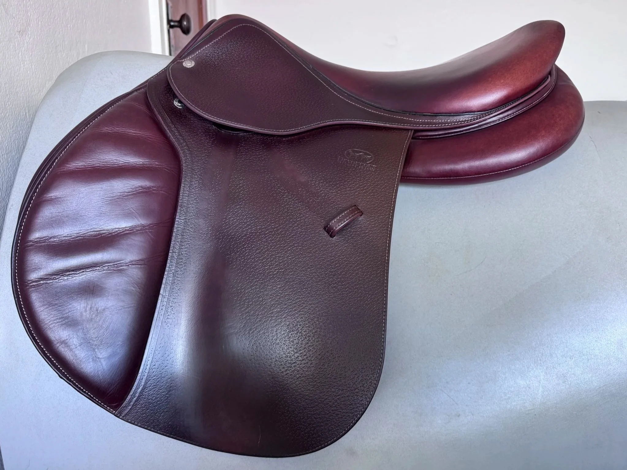 18.5" Devoucoux Biarritz O Saddle - 2020 - 3AR - Grain / Buffalo- Left View 2