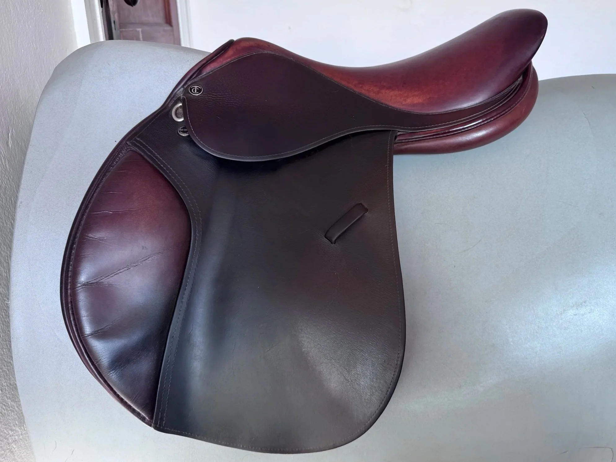 17.5" Tad Coffin A5 SmartRide Saddle - Grain / Calf - Gorgeous Panels - Left View 4