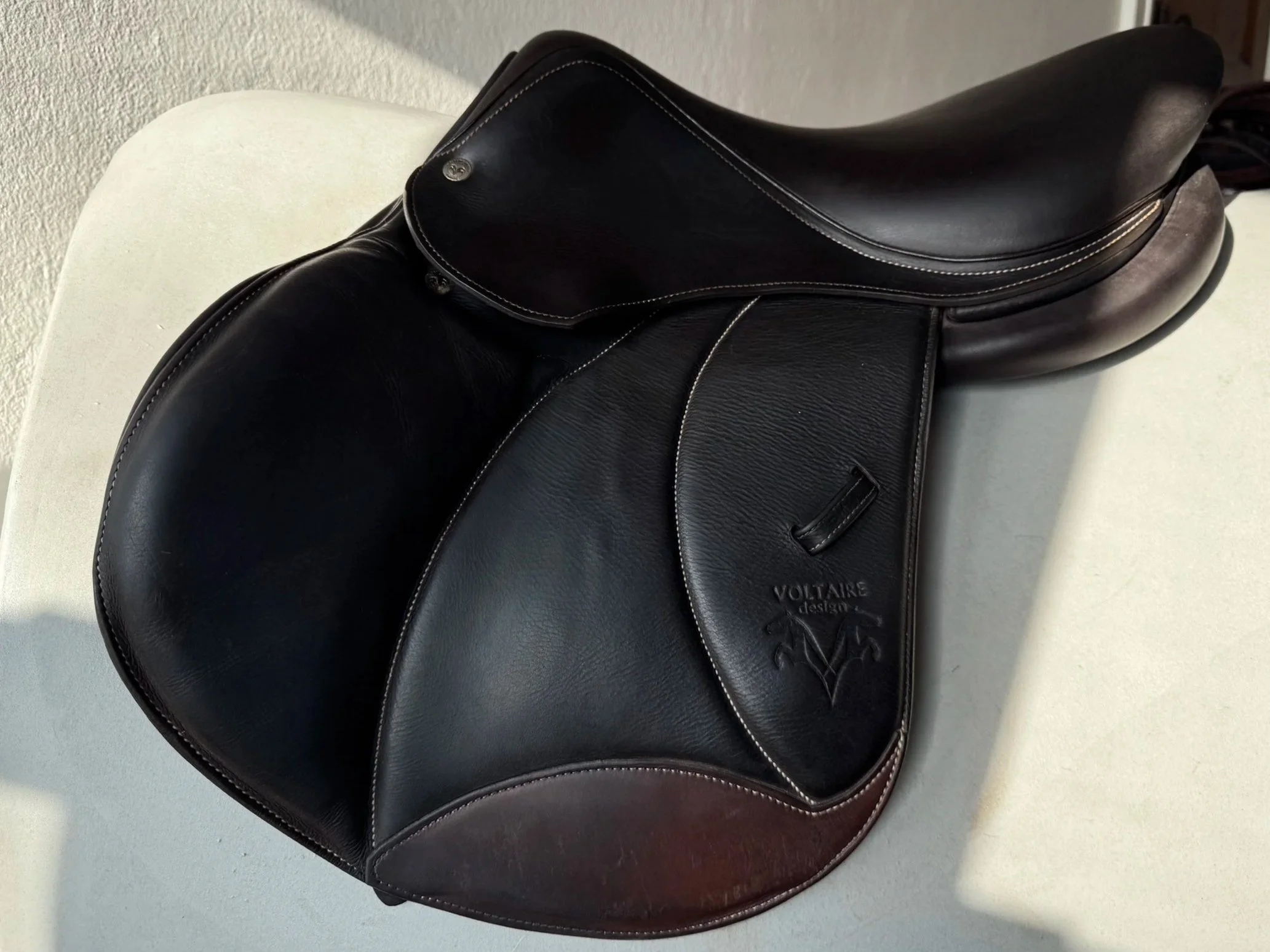 16" Voltaire Palm Beach Saddle - Left View