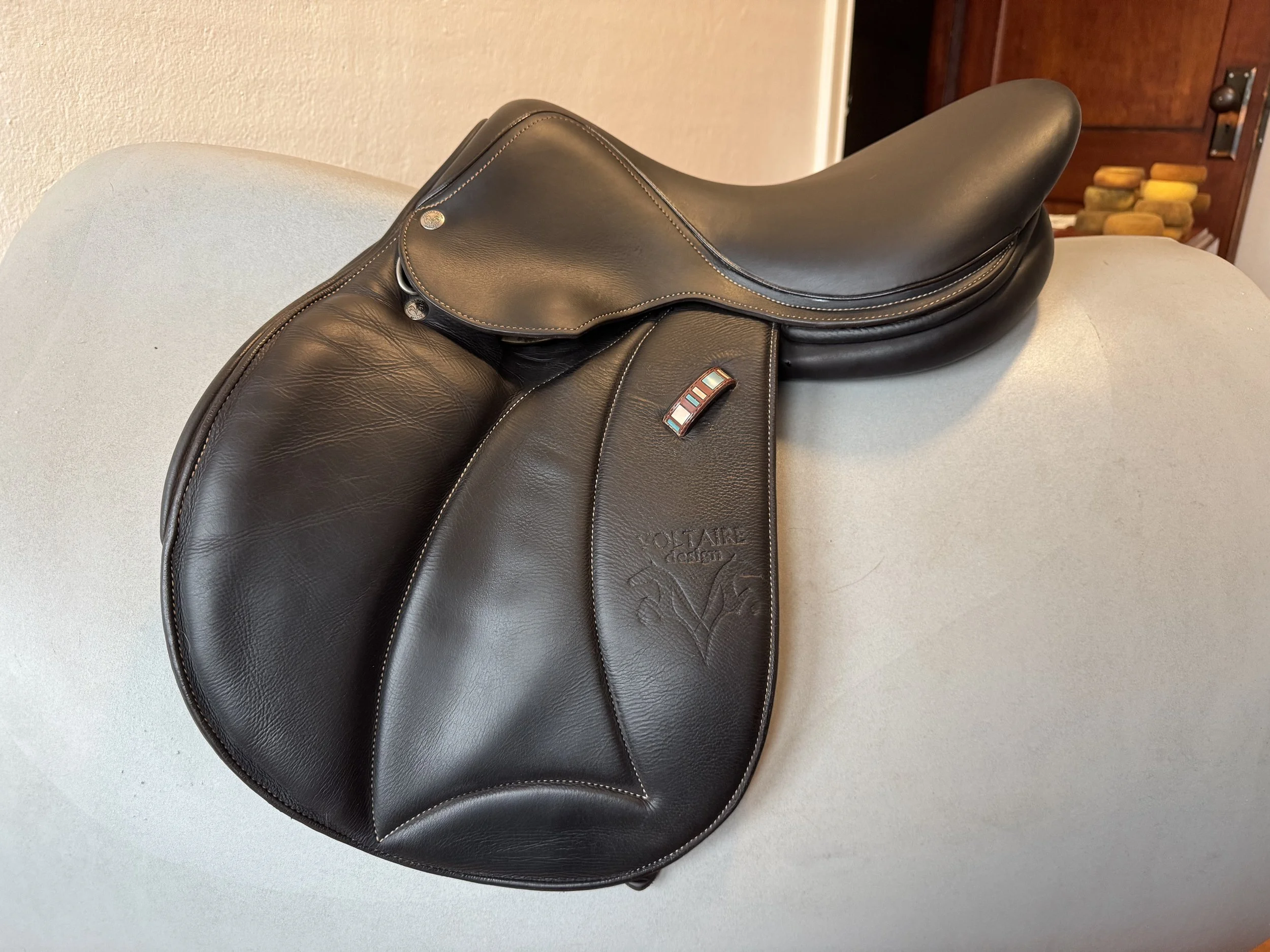16" Voltaire Welli PRO Saddle - Child / Pony - 2021 - 1A - Full Buffalo - Left View 3