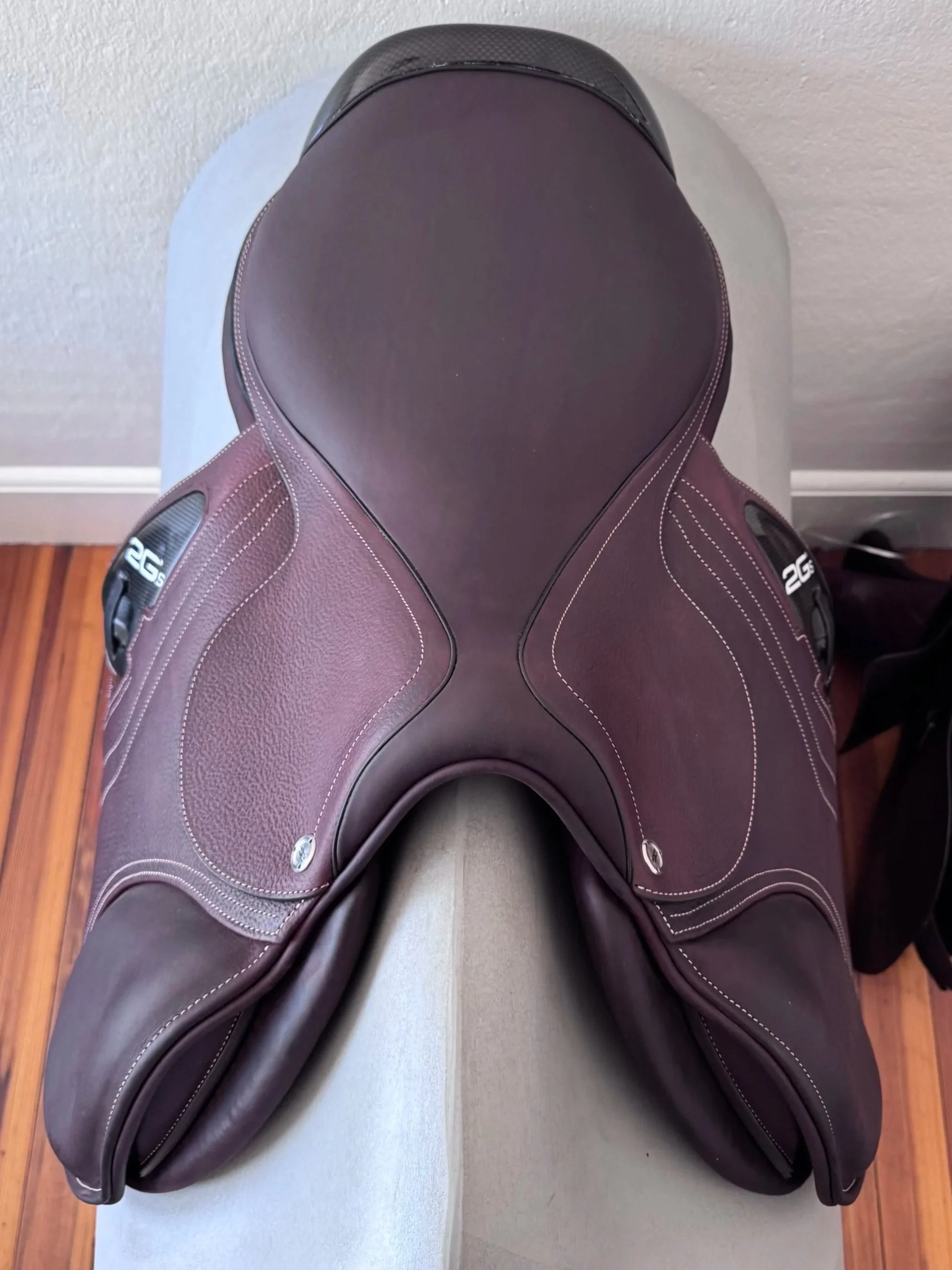 NEW 17.5" CWD SE40 2Gs Saddle - 2024 - 3C - Grained Buffalo - Never Ridden In! - Seat 3