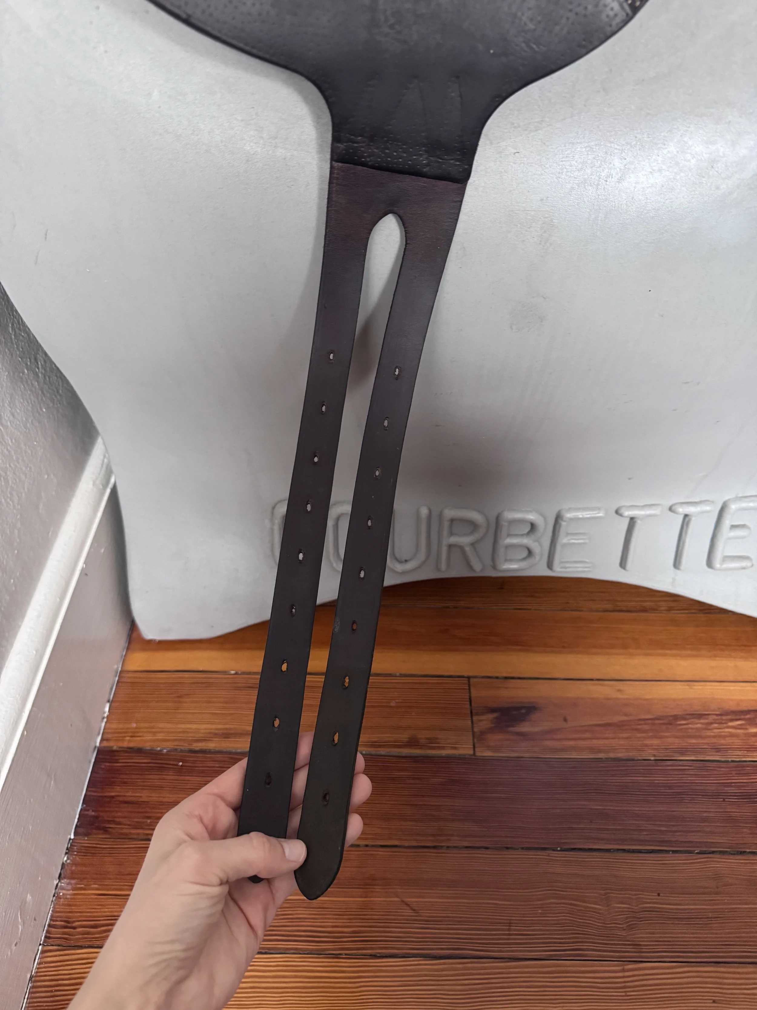 16.5" Voltaire Lexington PRO Monoflap Saddle - 2023 - 1A - Full Buffalo - Billets