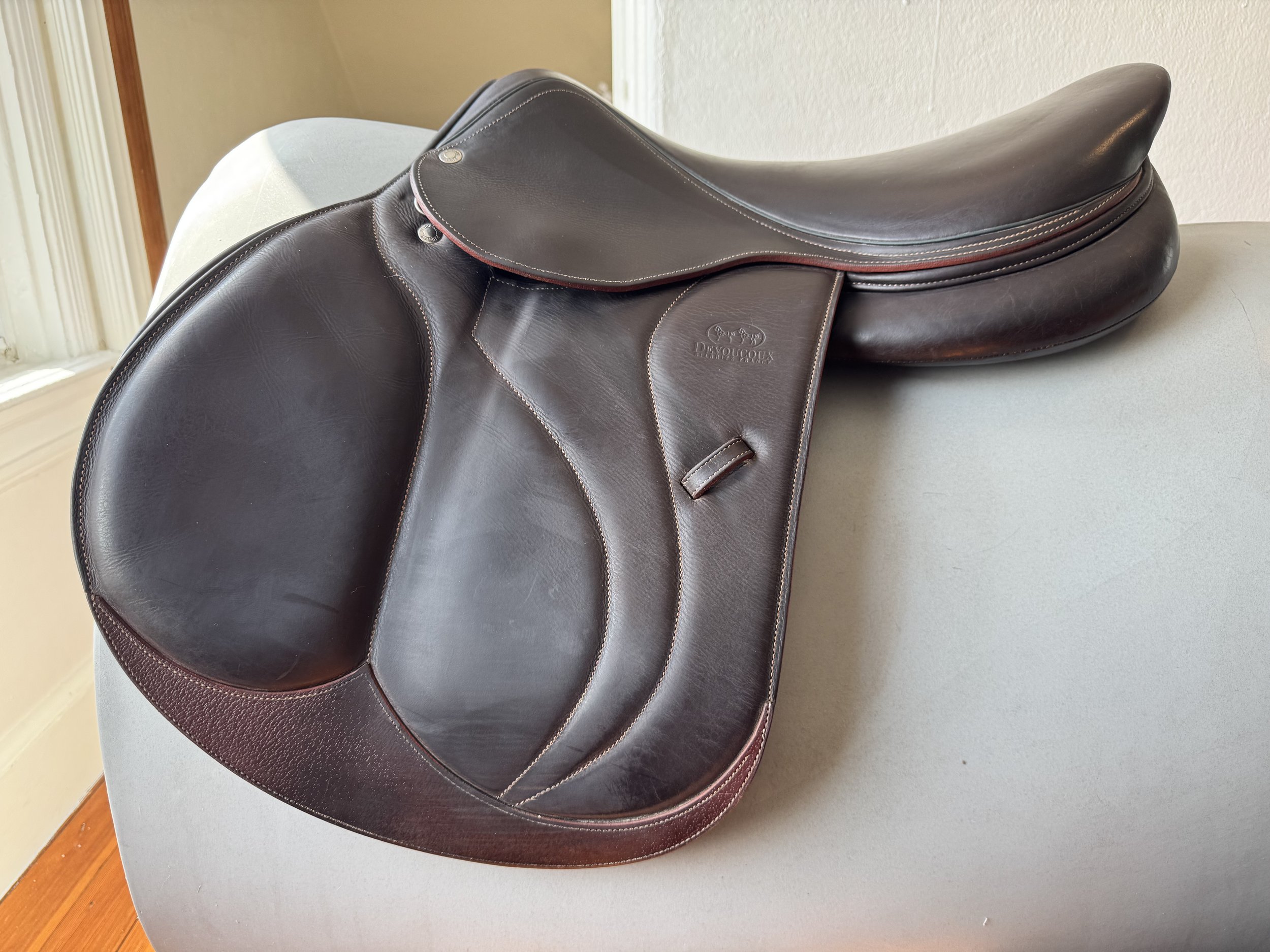 18" Devoucoux Biarritz C Saddle