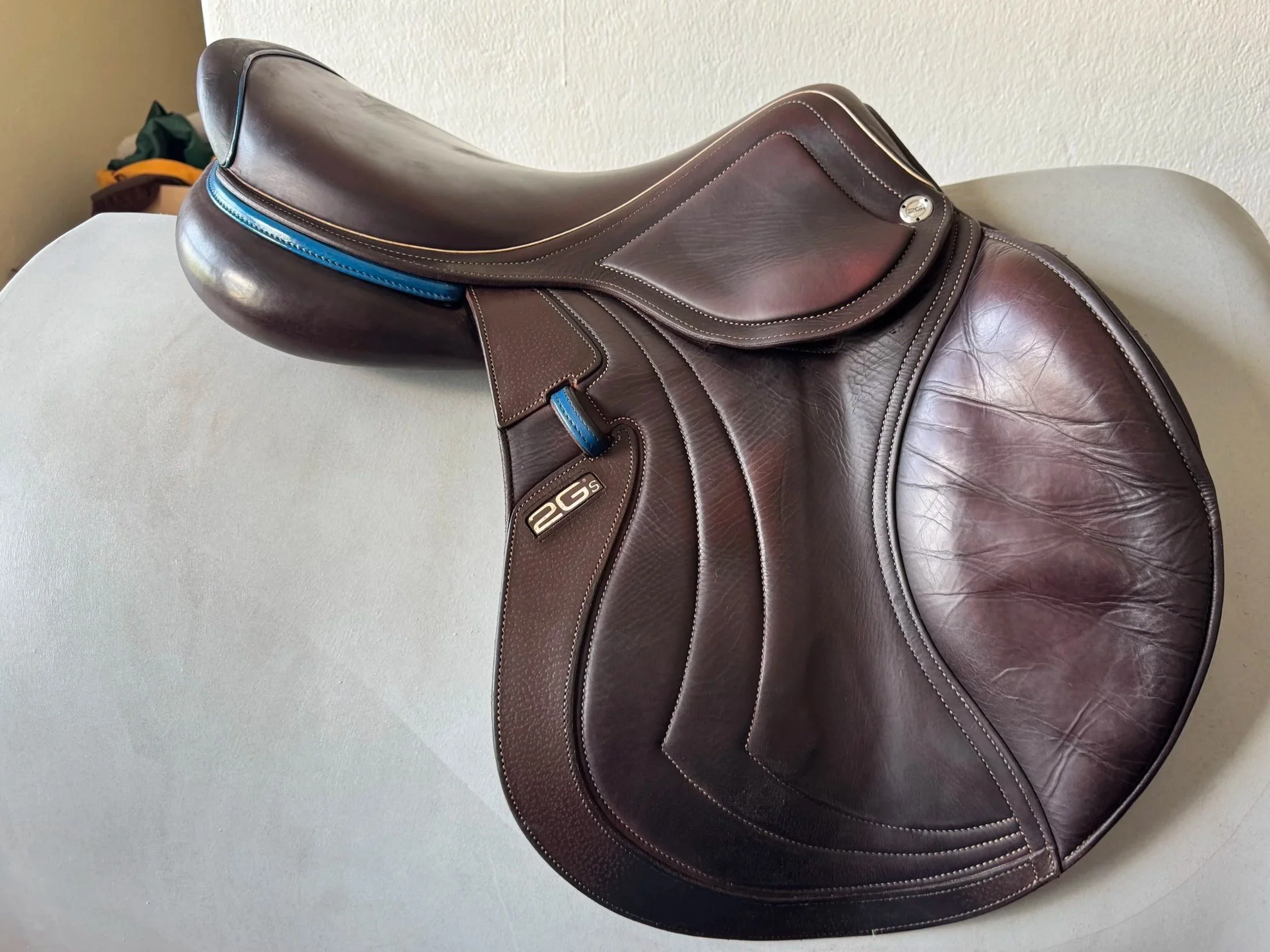 17.5" CWD Mademoiselle 2Gs Saddle - Left View Second