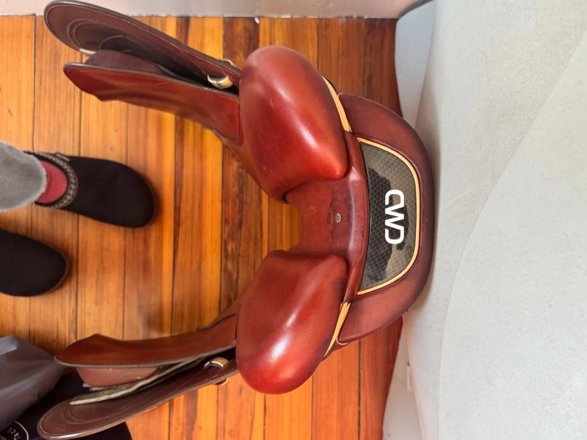 16.5" CWD SE31 Mademoiselle 2Gs Saddle - 2022 - 2L - Full Buffalo - Cantle 2