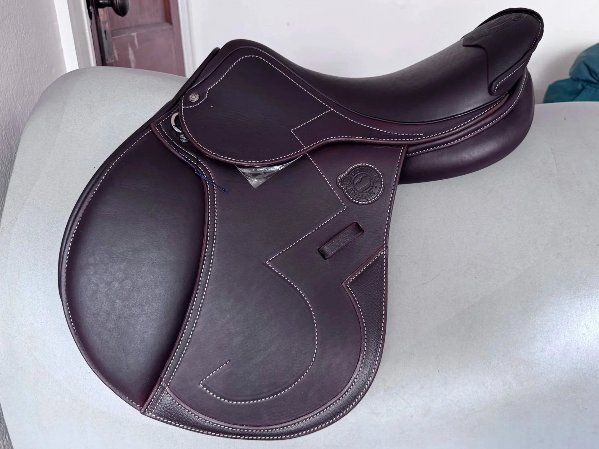 17" Antares Signature Saddle - 2025 - 2N - A01 - Full Calf - NEW - Left View 4